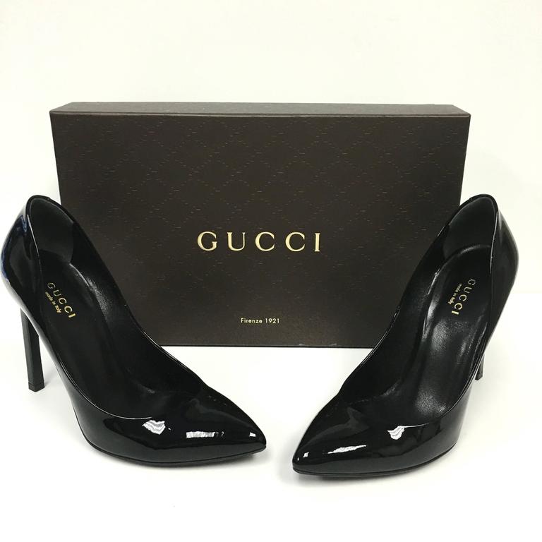 Gucci Vernice Crystal Nero Pumps 35 For Sale at 1stDibs | vernice crystal gucci, gucci vernice 