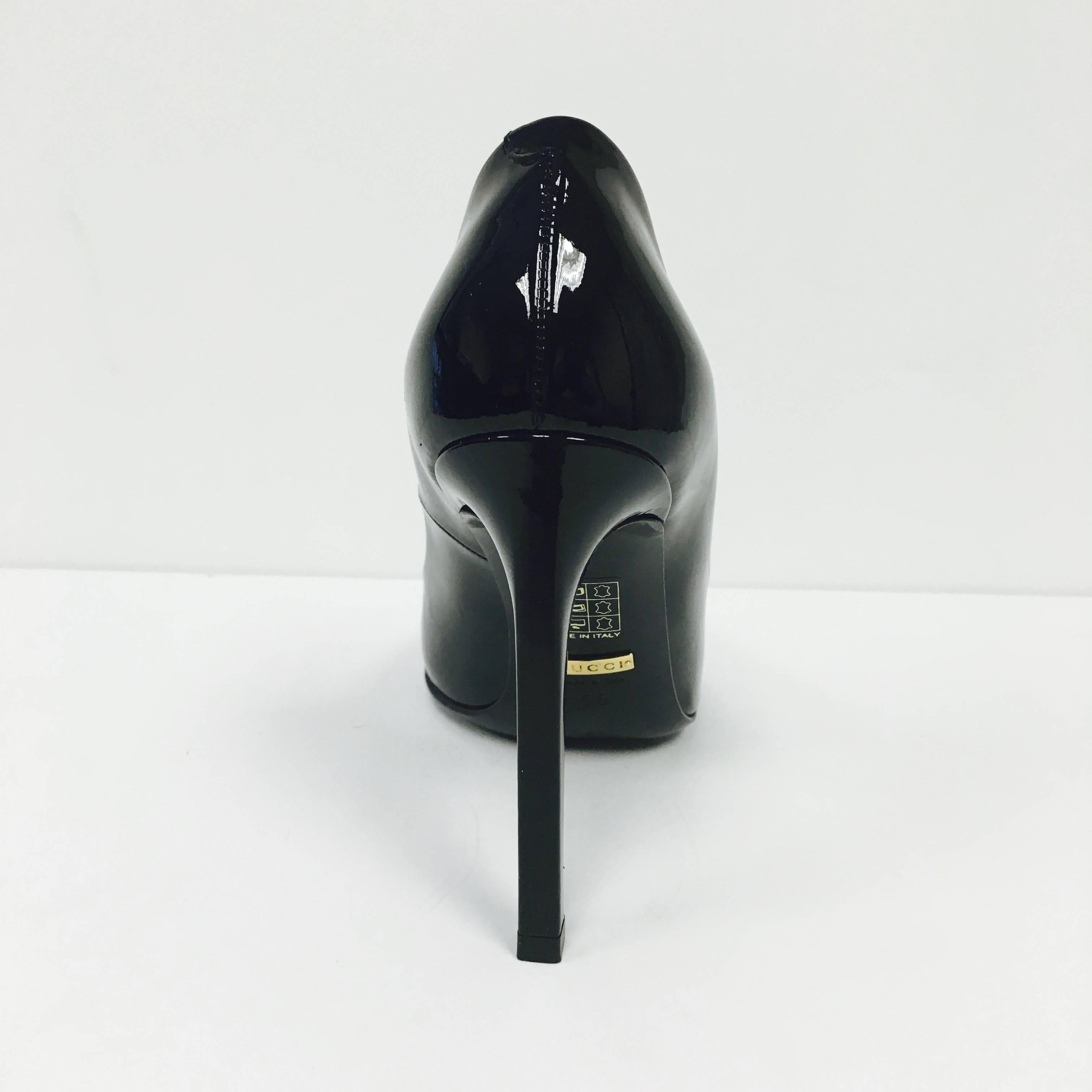 gucci vernice crystal shoes