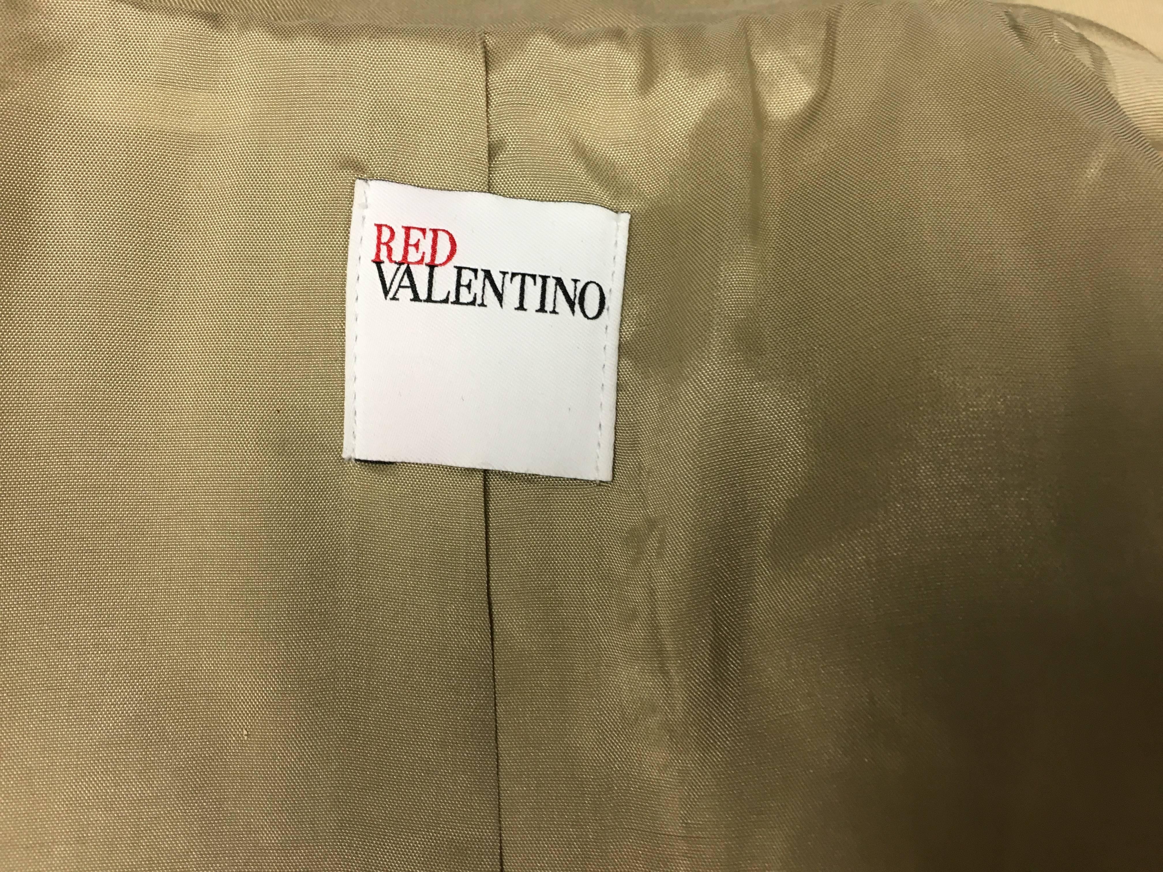 RED Valentino Khaki Trench Coat with Bow and Lace Detail New Size 6 In New Condition In Westlake Village, CA