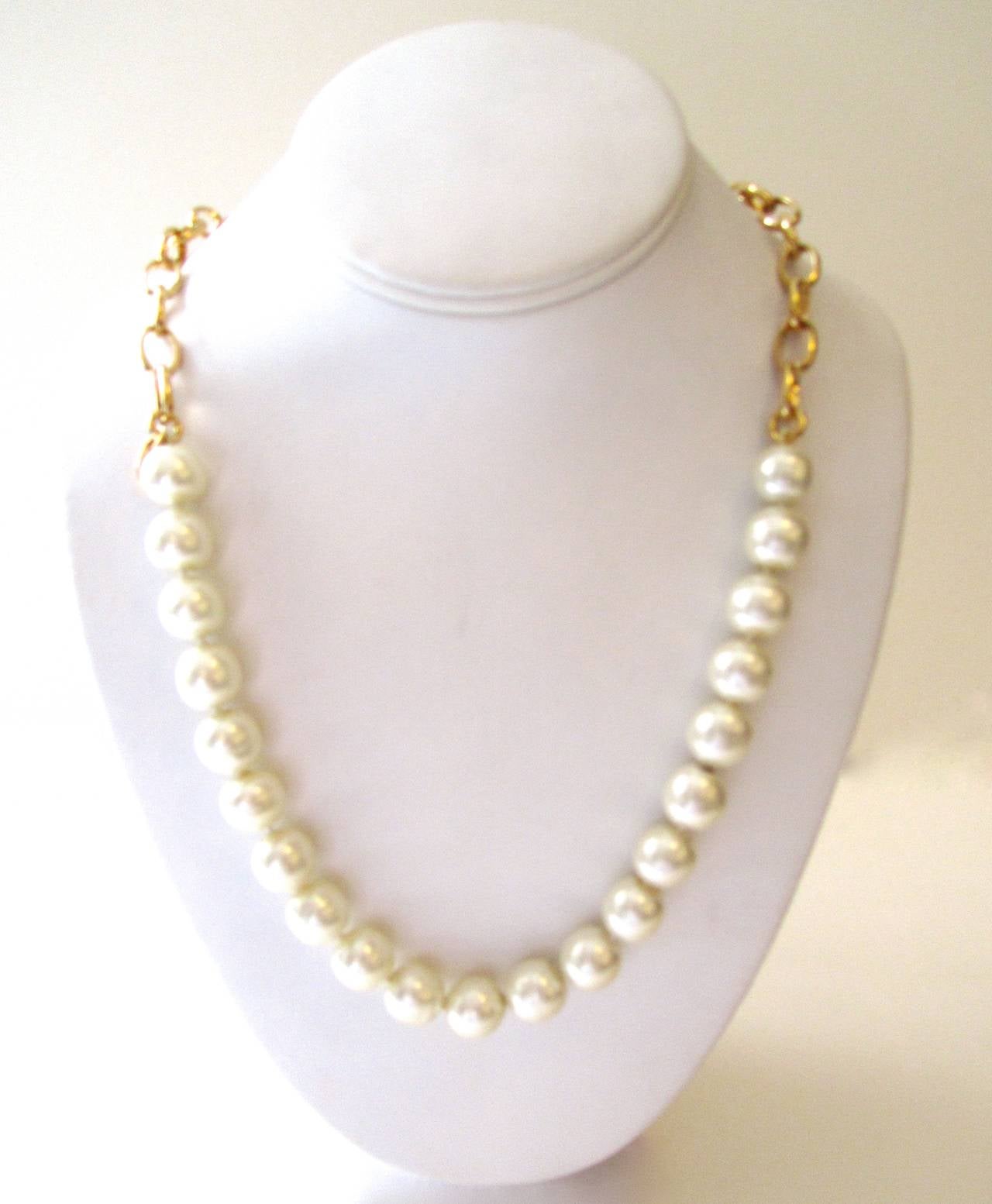 Vintage 1980's Chanel Necklace - Pearls with Gold Tone Oval Links