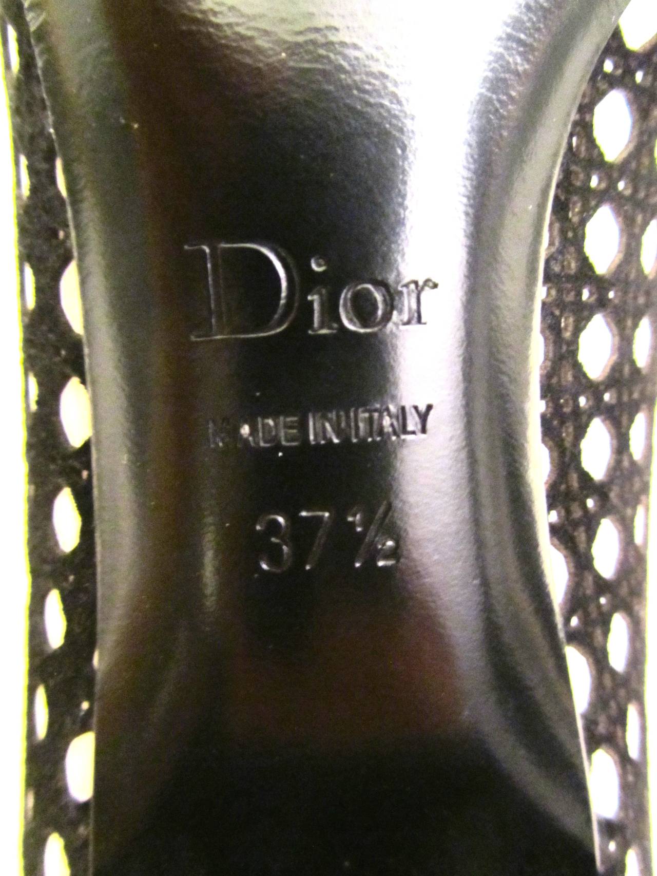 New Christian Dior Shoes -  Black and White - 37.5 In New Condition For Sale In Boca Raton, FL