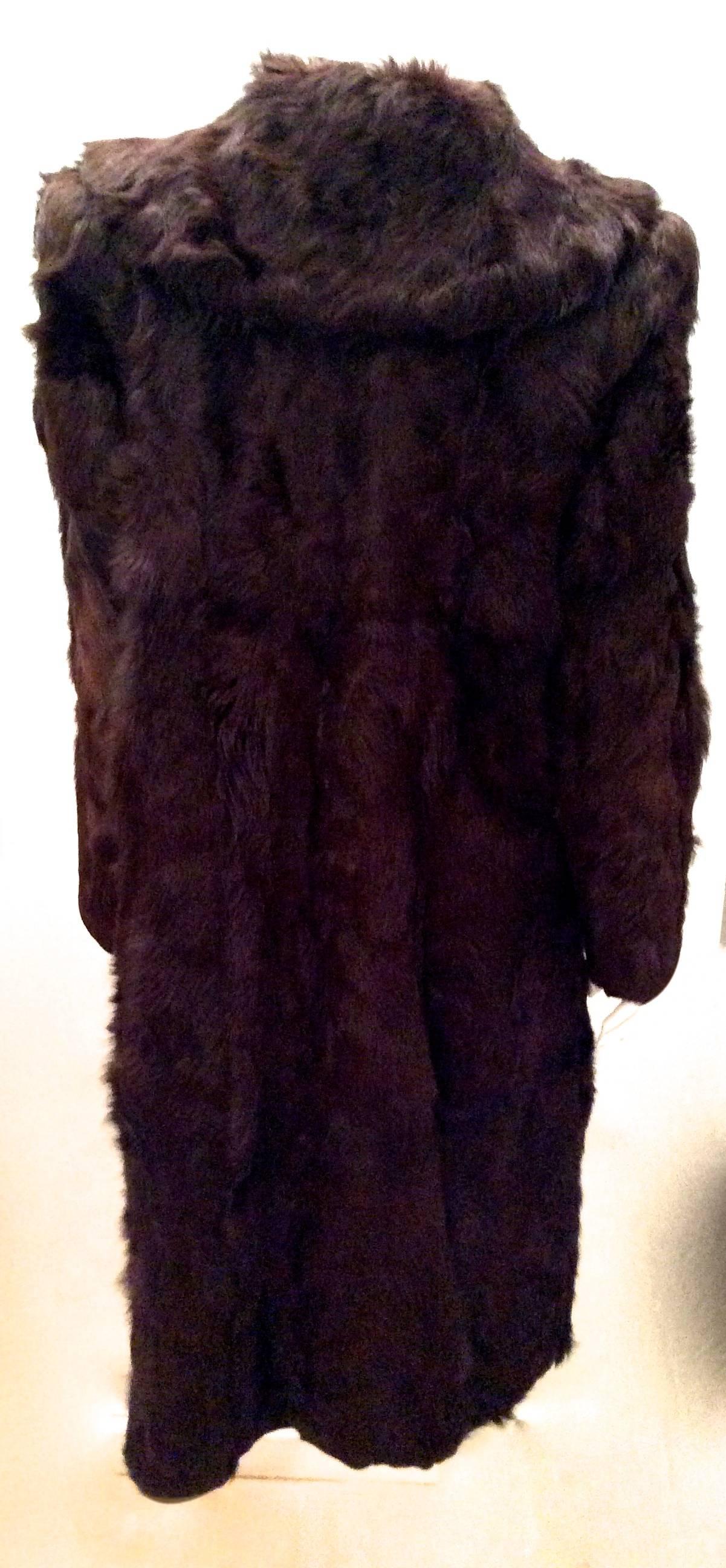 Chocolate Brown Full Length Fur Coat 6 / 8 In Good Condition For Sale In Boca Raton, FL