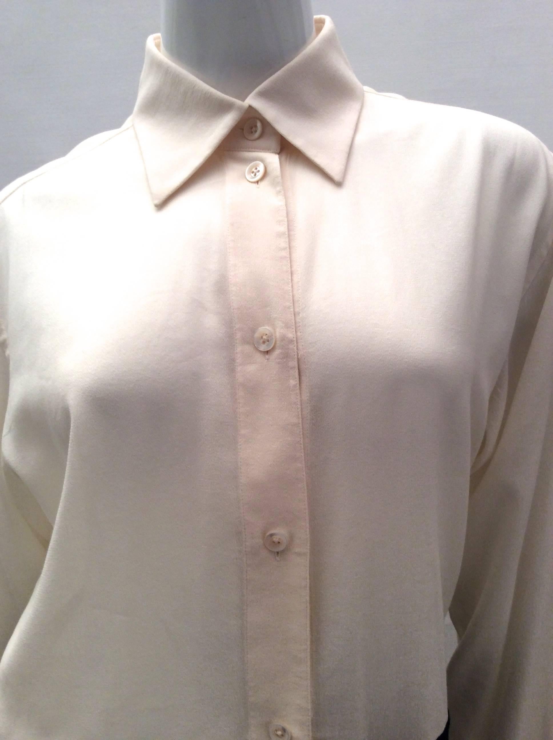 Hermes Silk Blouse - Cream and Navy Classic In Excellent Condition In Boca Raton, FL