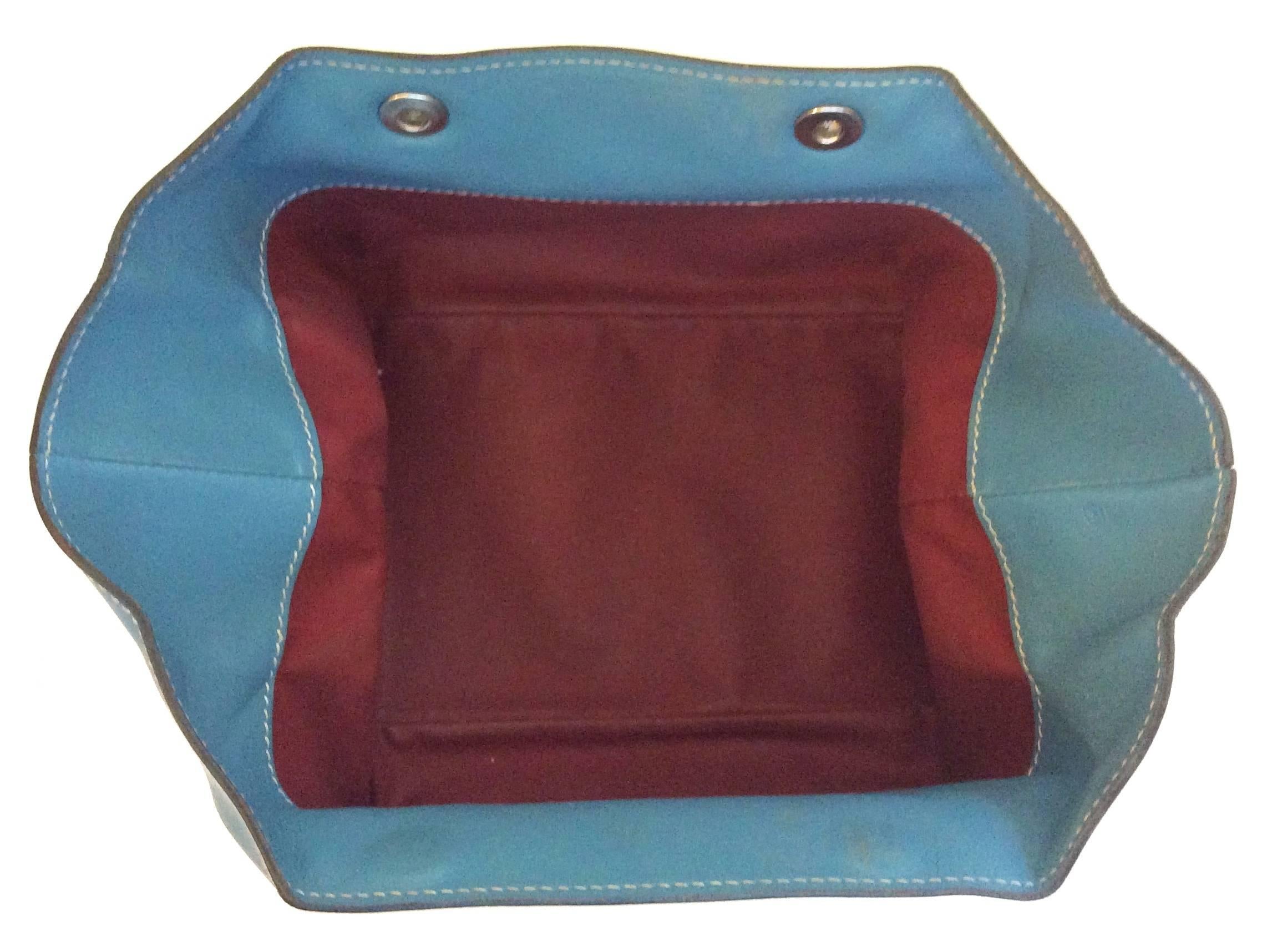 Hermes Be Bop Makeup Bag from Late 90's - Blue Jean Box Leather In Good Condition In Boca Raton, FL