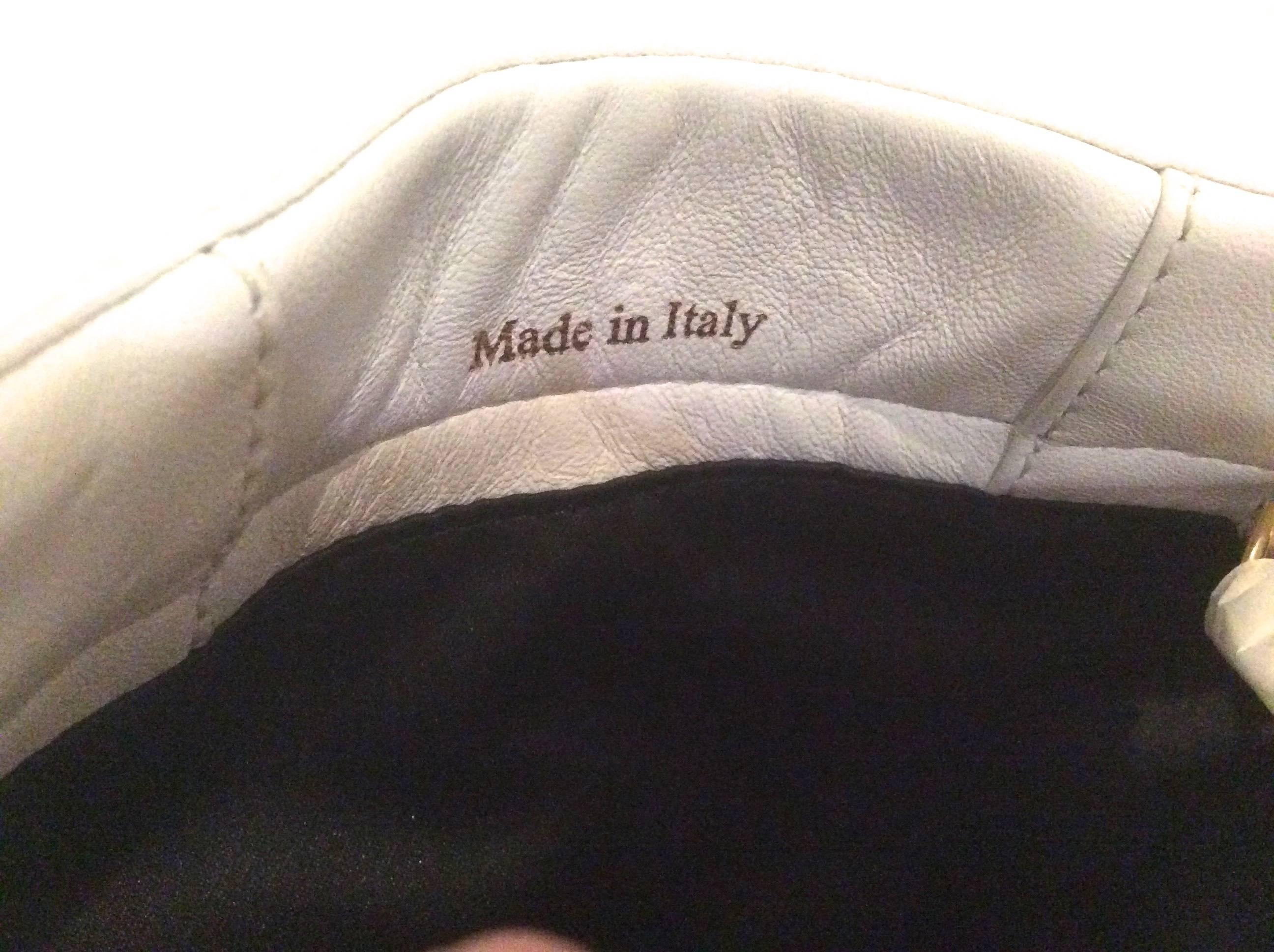 Moschino Underwear Bag In New Condition For Sale In Boca Raton, FL
