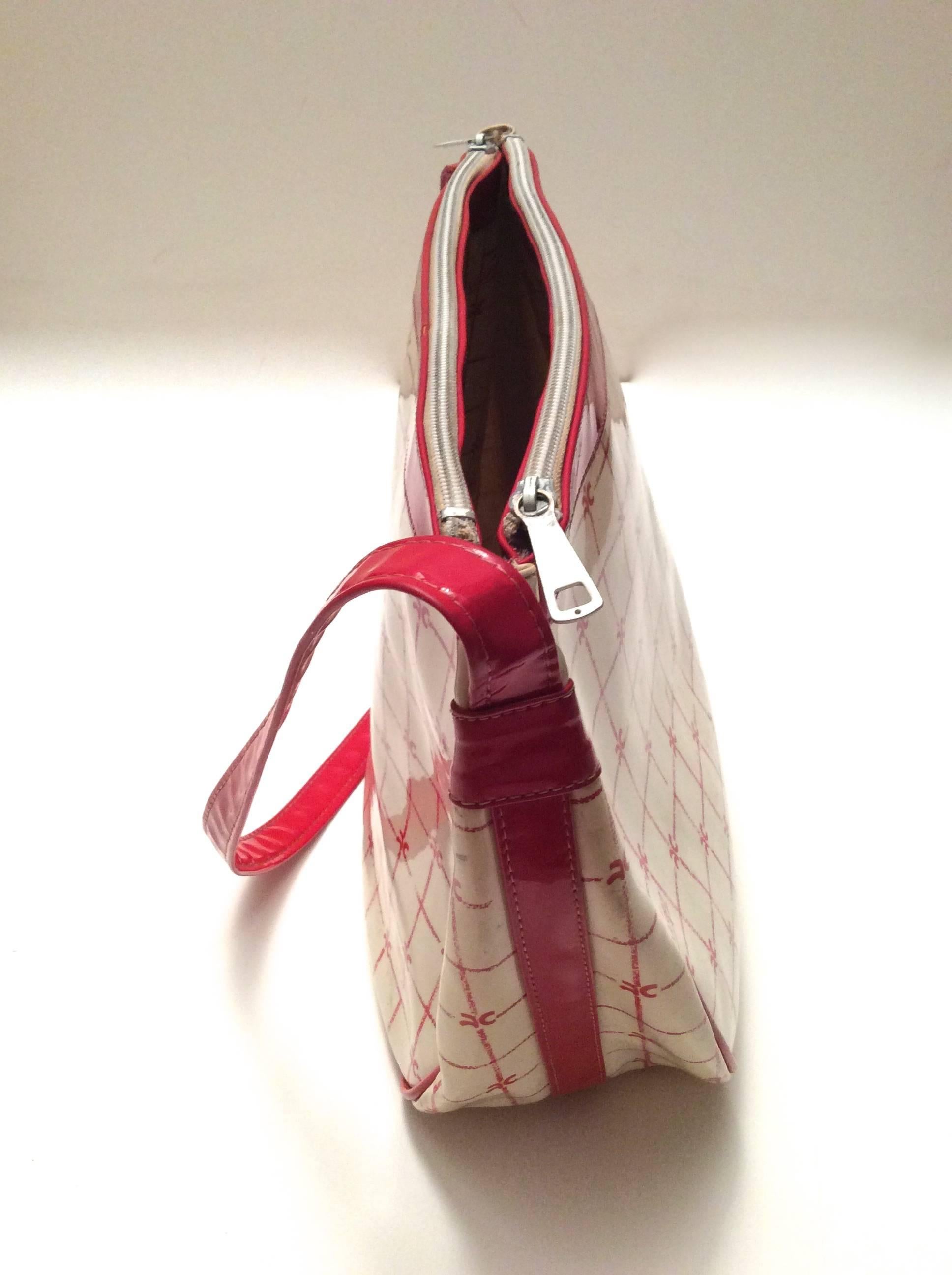 Rare 1970's Courreges Purse - White and Red  In Good Condition For Sale In Boca Raton, FL