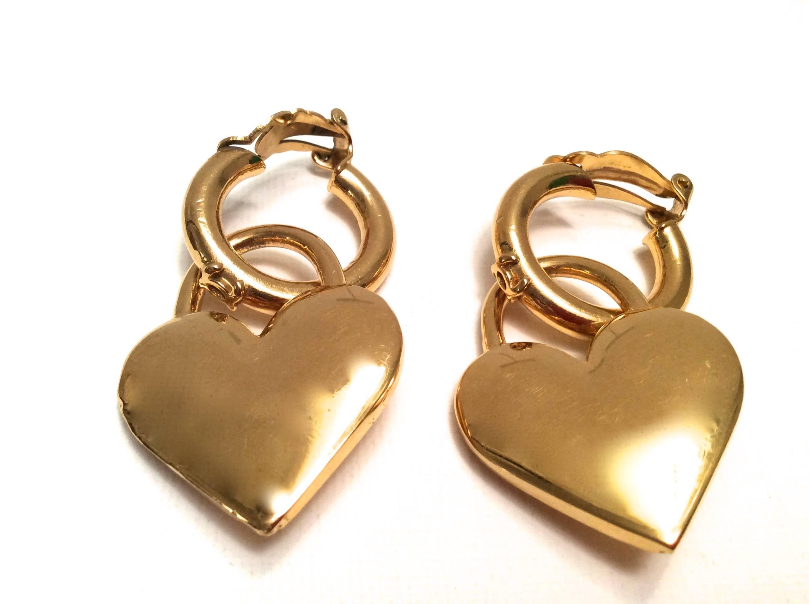 Vintage Chanel Heart Shape Earrings In Good Condition For Sale In Boca Raton, FL