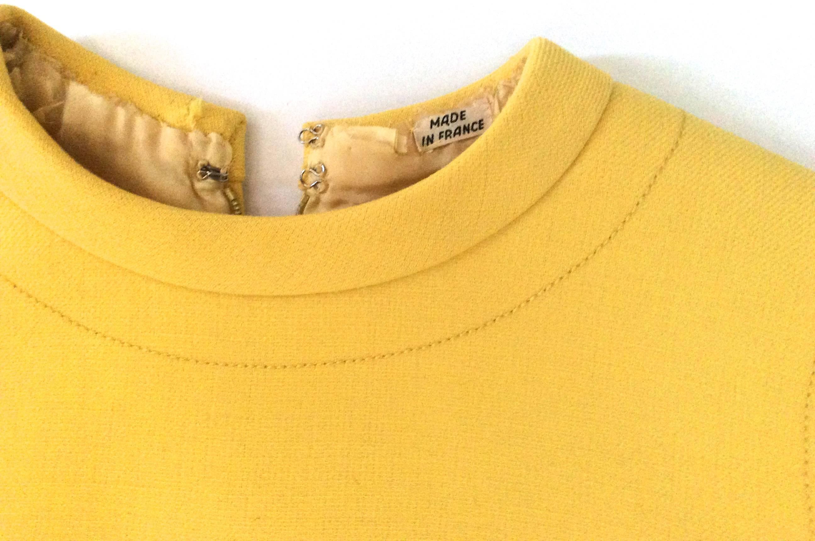 Women's Vintage 1960's Yellow Sleeveless A-Line Dress