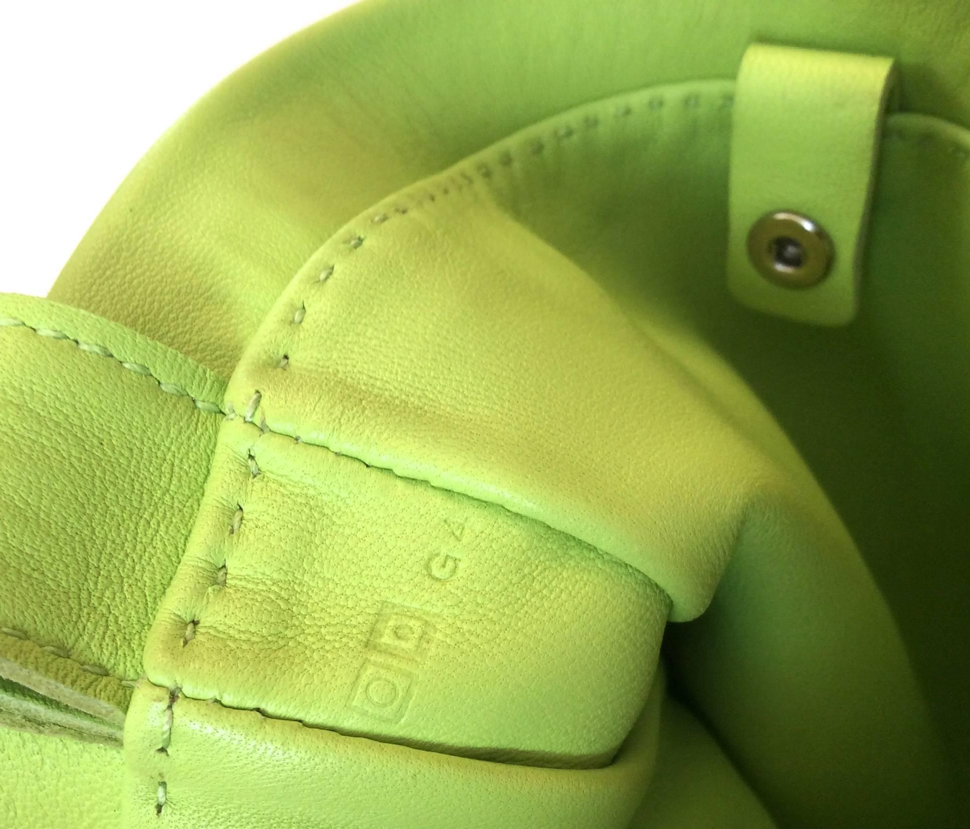 Hermes Crossbody Purse - Kiwi Green Leather  For Sale 1
