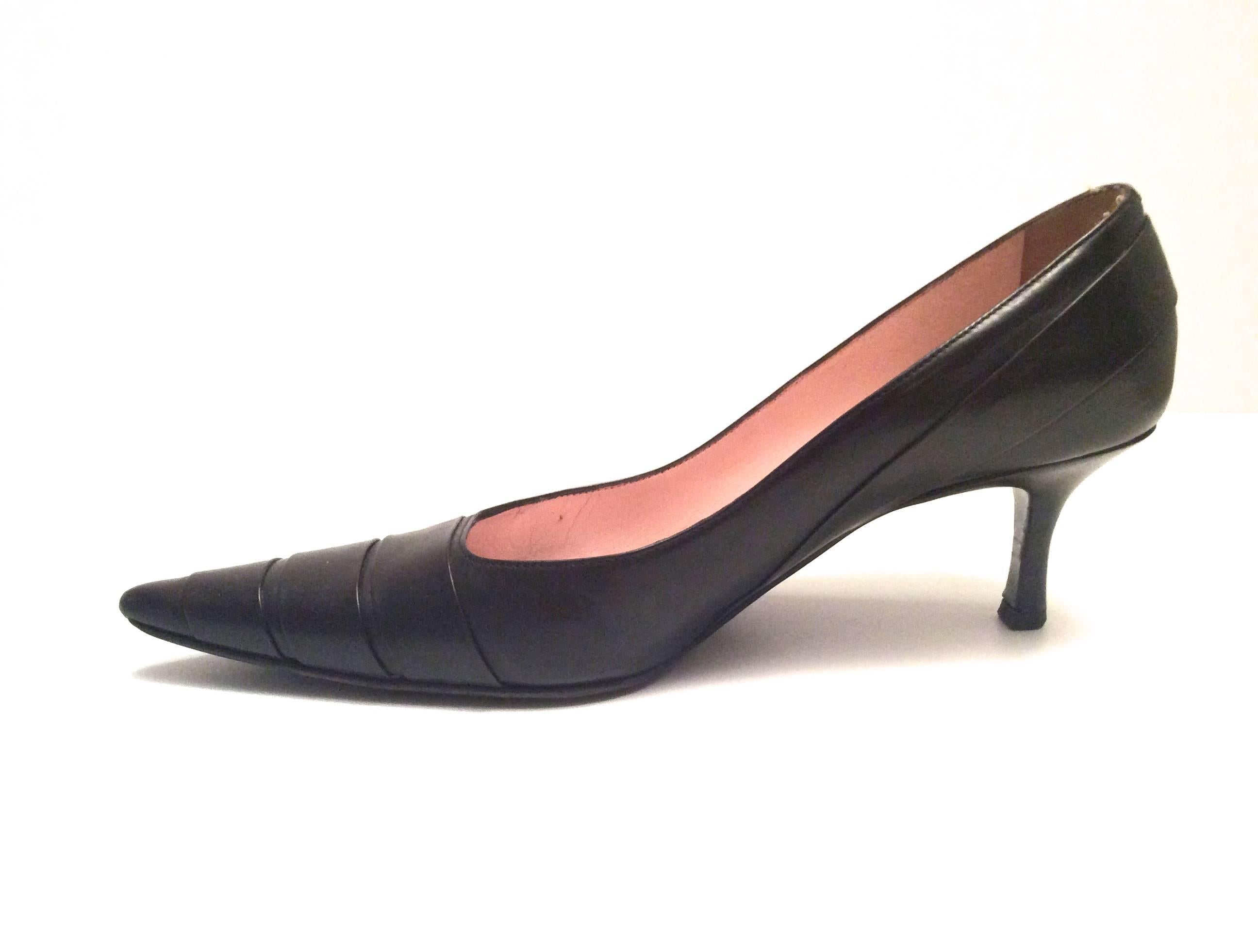 Chanel Dark Brown Leather Pumps - Size 38 For Sale 2