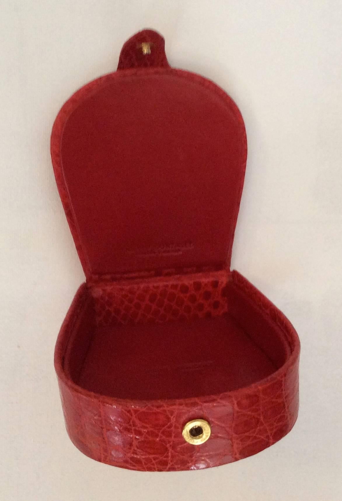 Women's or Men's Nancy Gonzalez Crocodile Case - Bright Red For Sale