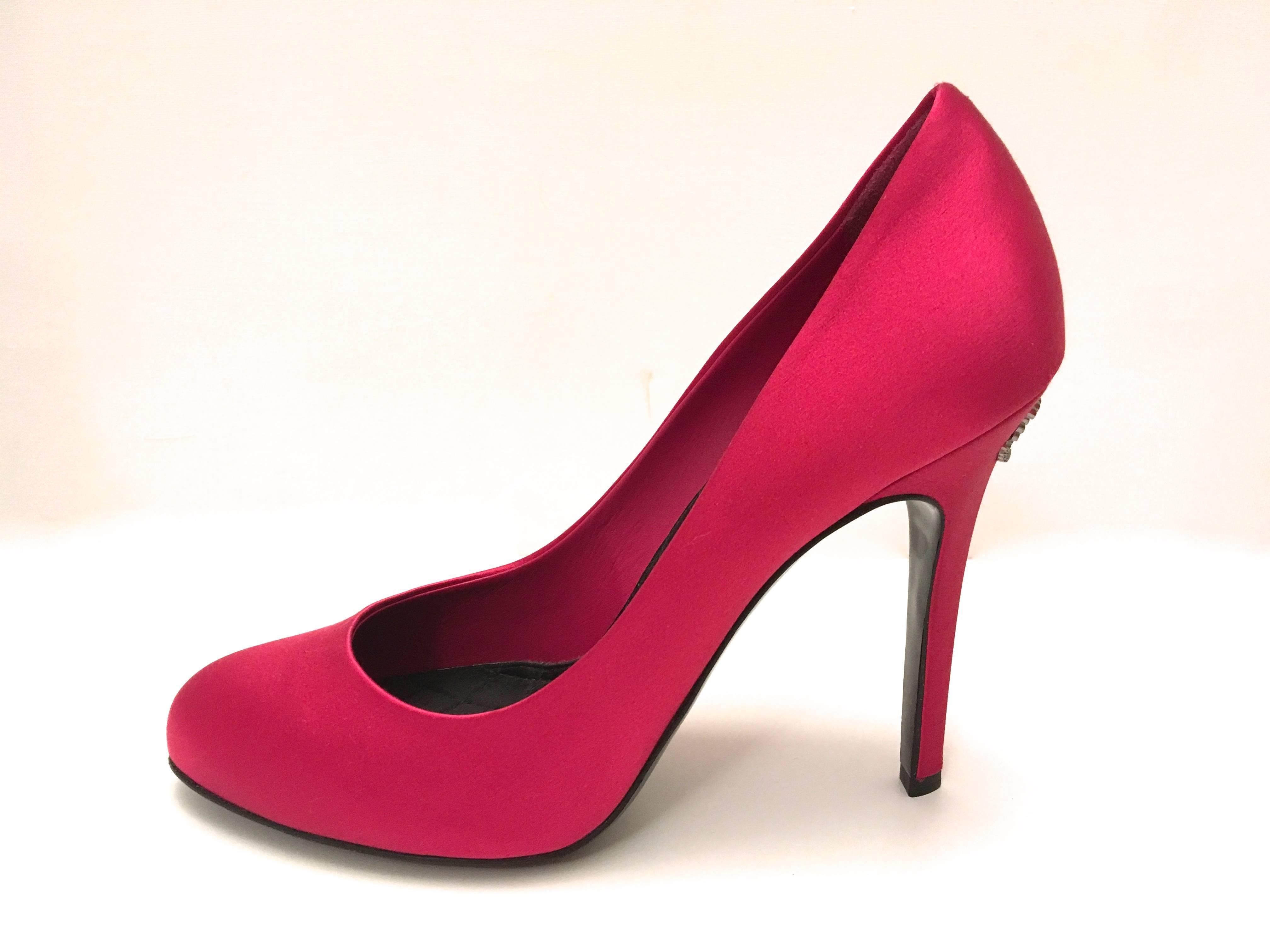 New Chanel Saint High Heel Dress Shoes - Size 41 1