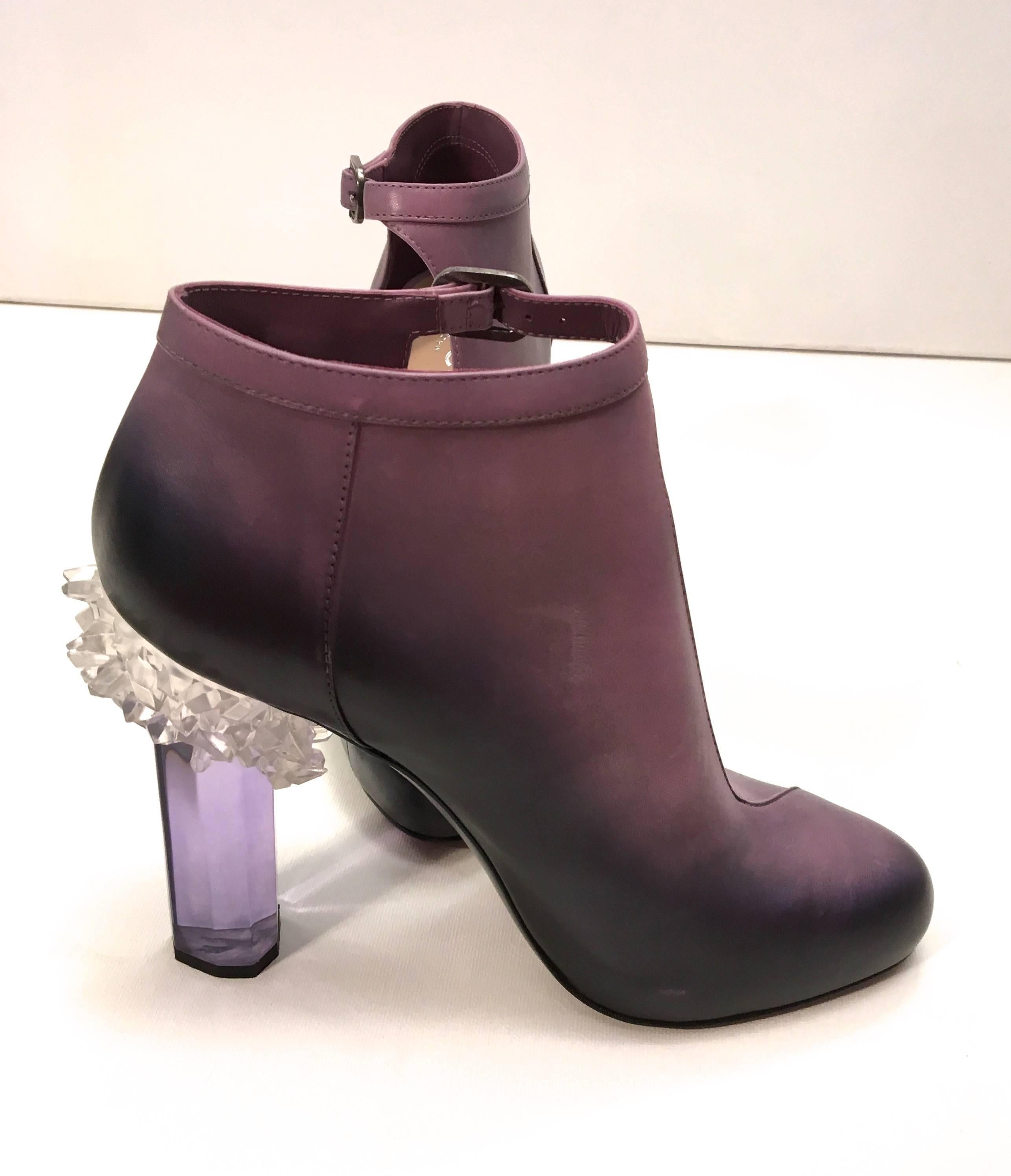 Rare Chanel Runway Boots - Purple and Black - Lucite Heels - Size 38 3