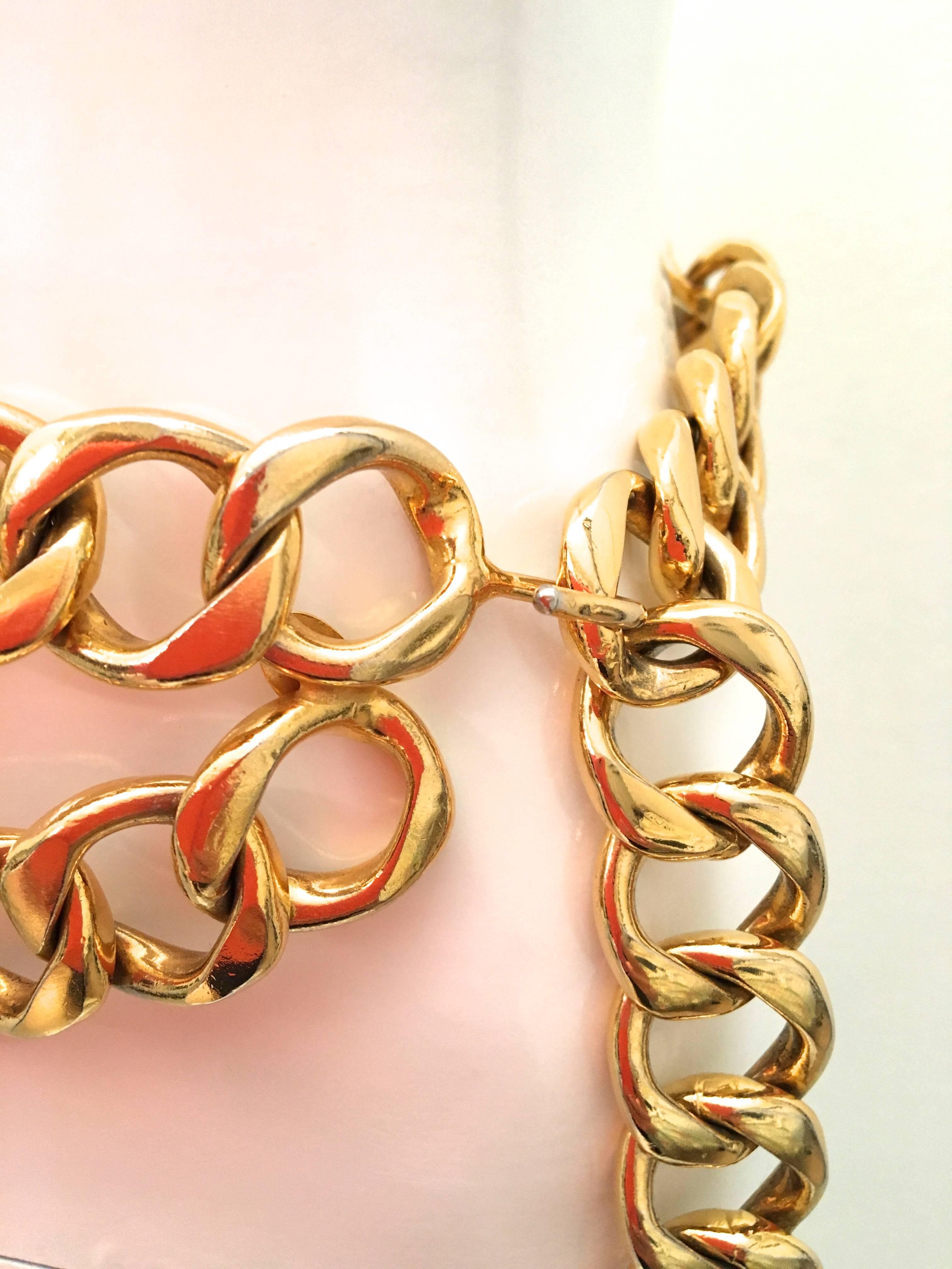 Women's Chanel Gold Tone Metal Chain Belt  For Sale