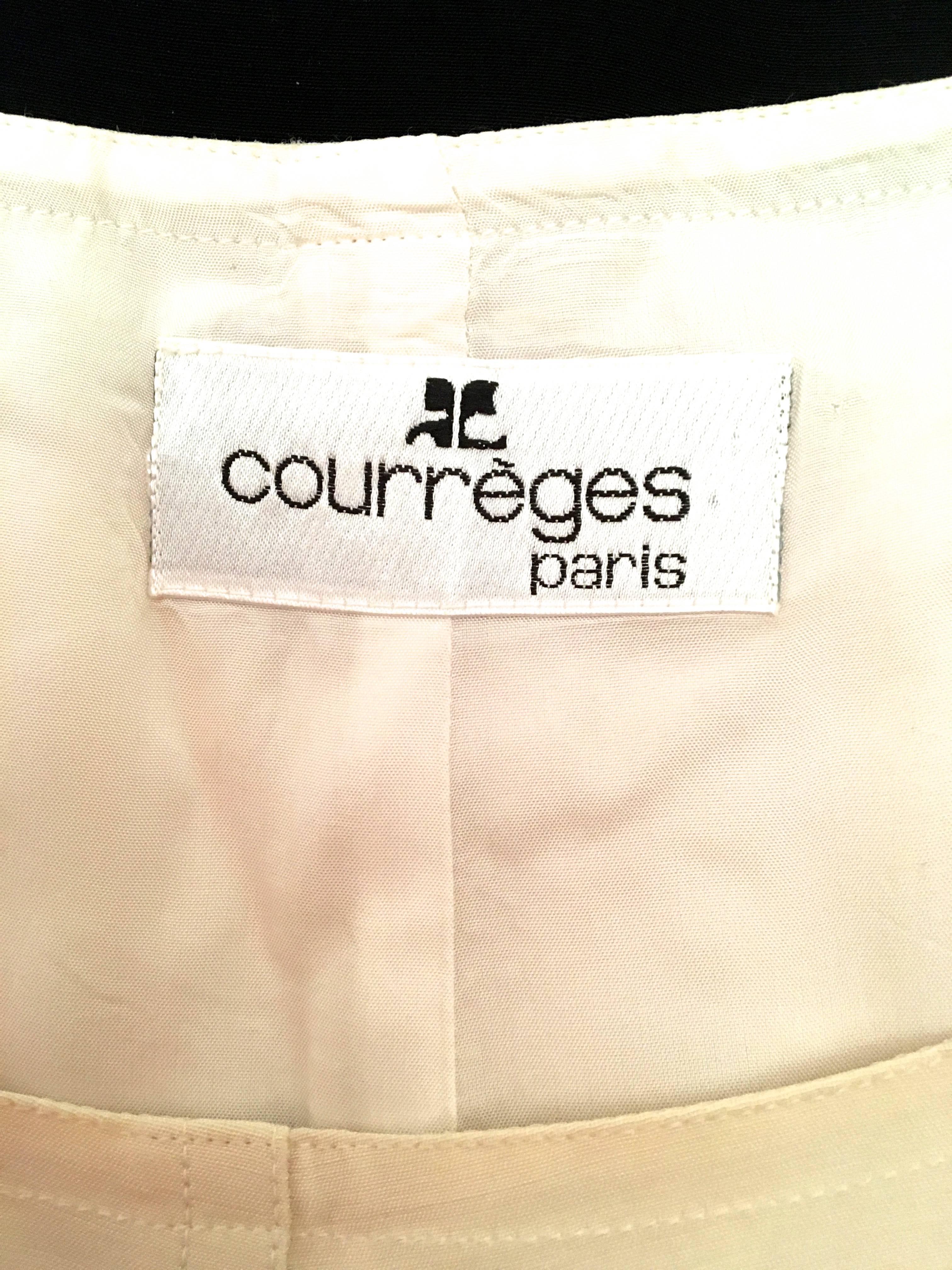 Courreges Black and White Dress In Excellent Condition For Sale In Boca Raton, FL