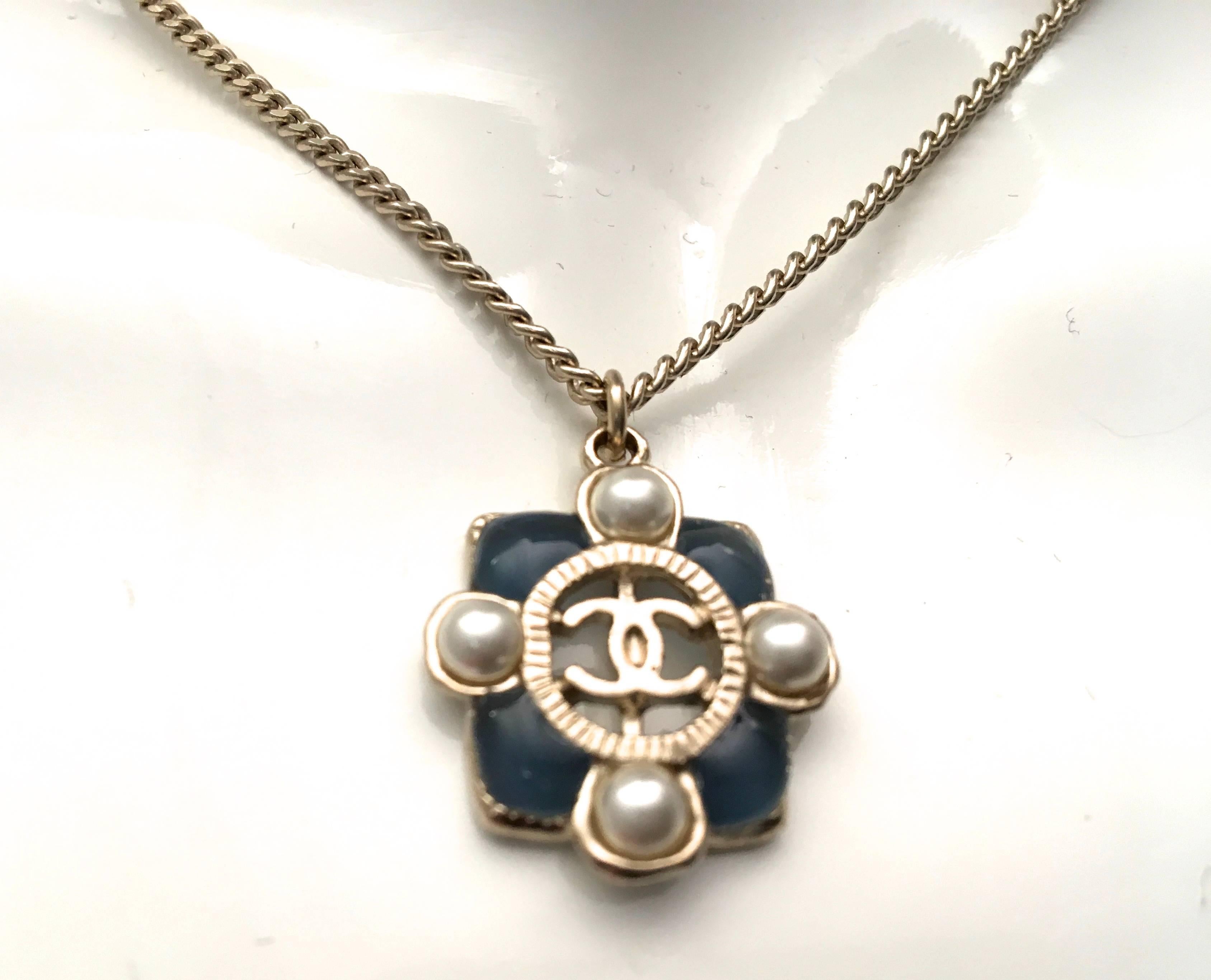 Chanel Pearl and Gripoix Stone Necklace - 2015 In Excellent Condition In Boca Raton, FL