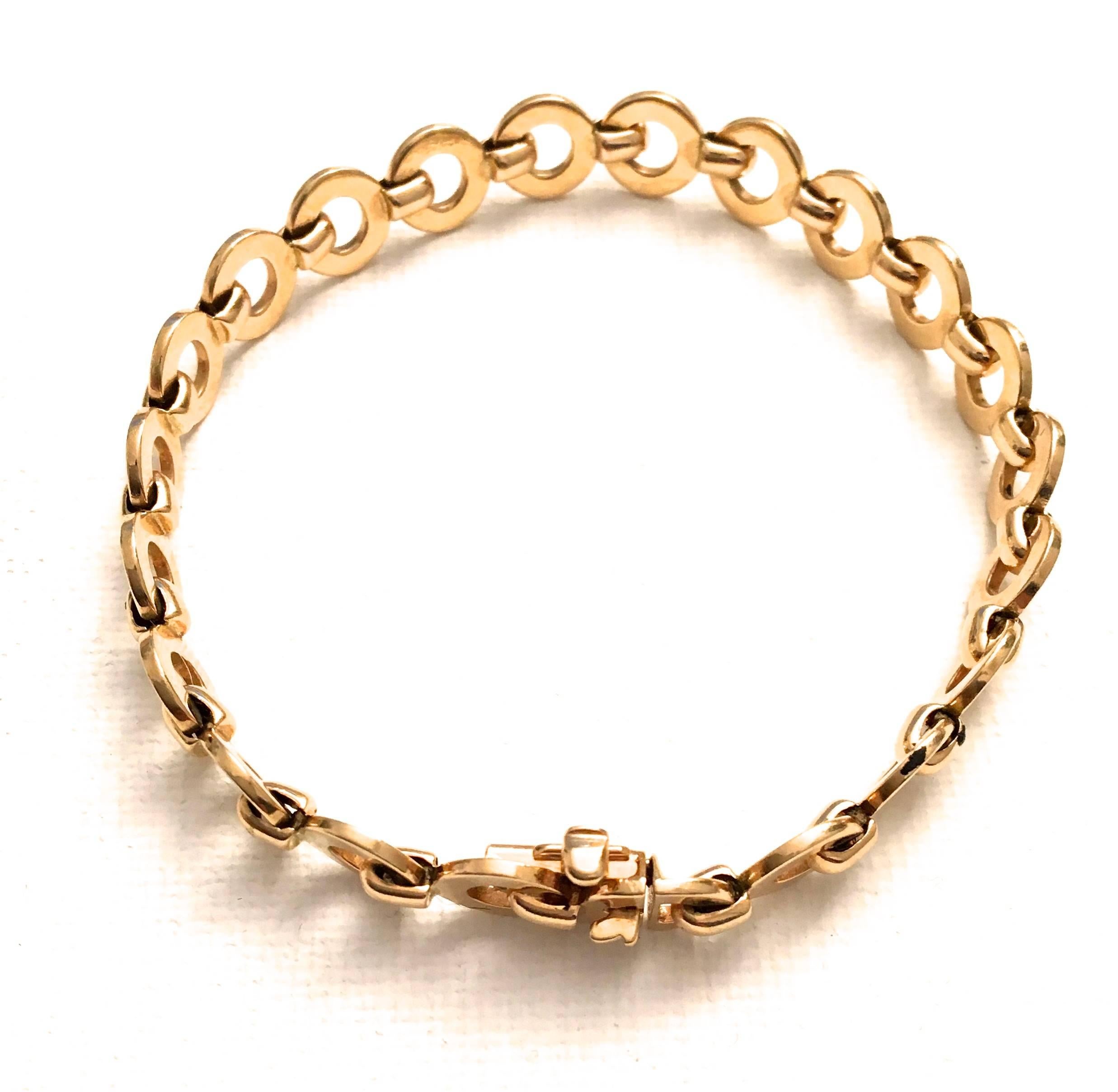 Women's Rare Chanel 18k Gold CC Chain Bracelet  For Sale