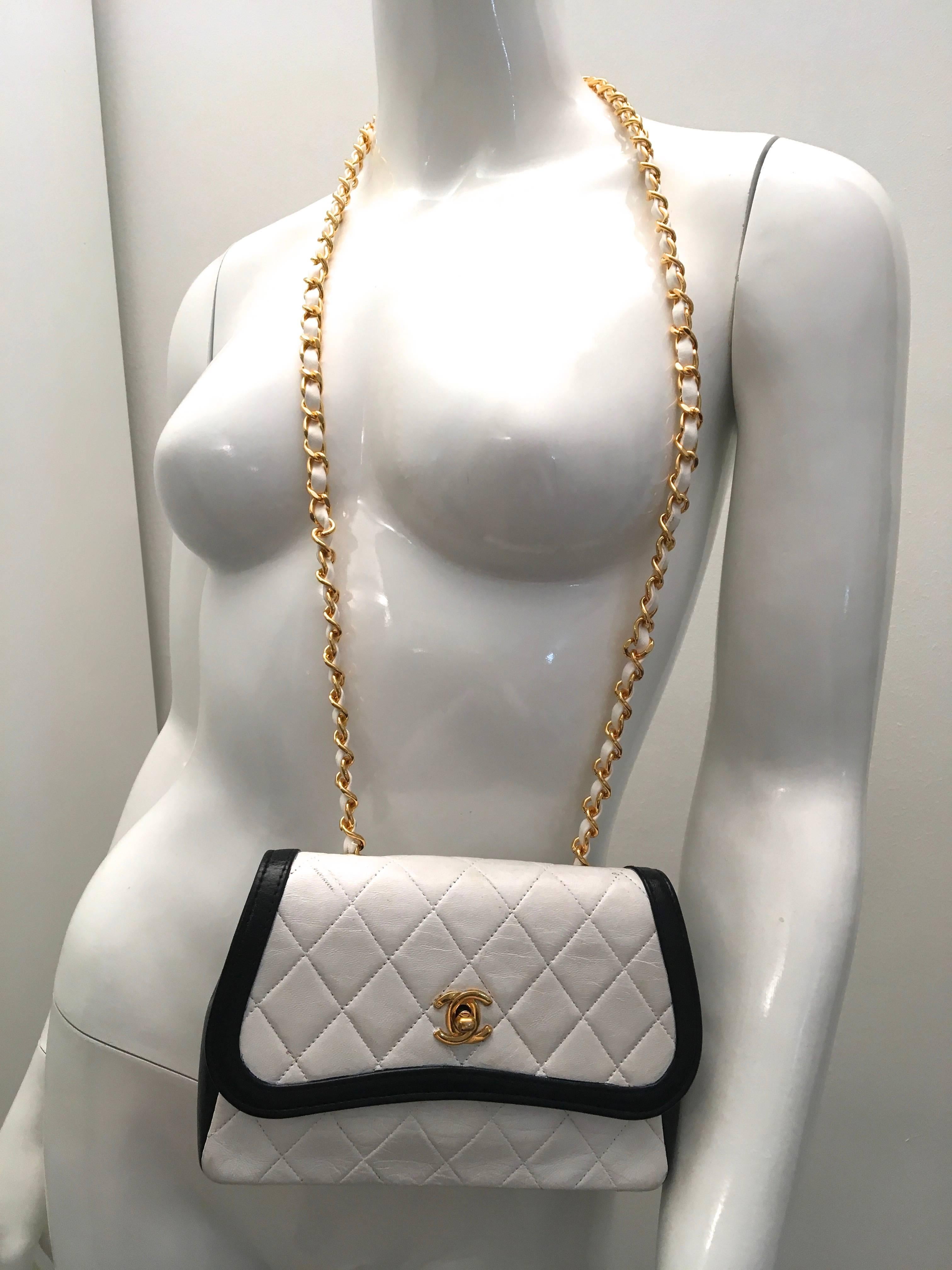 Women's or Men's Chanel Crossbody Bag - Black and White