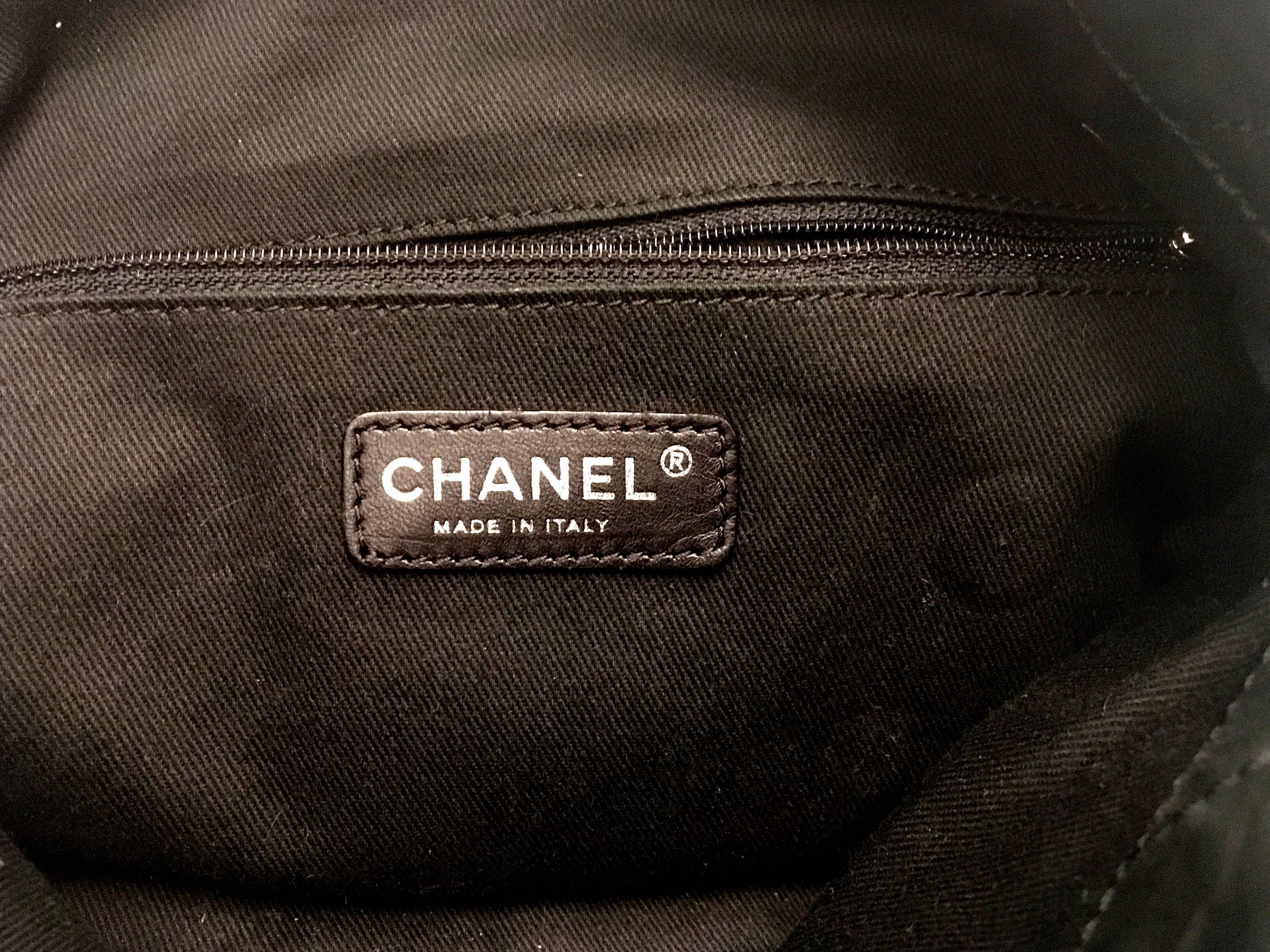 Chanel Purse - Lambskin Leather  4