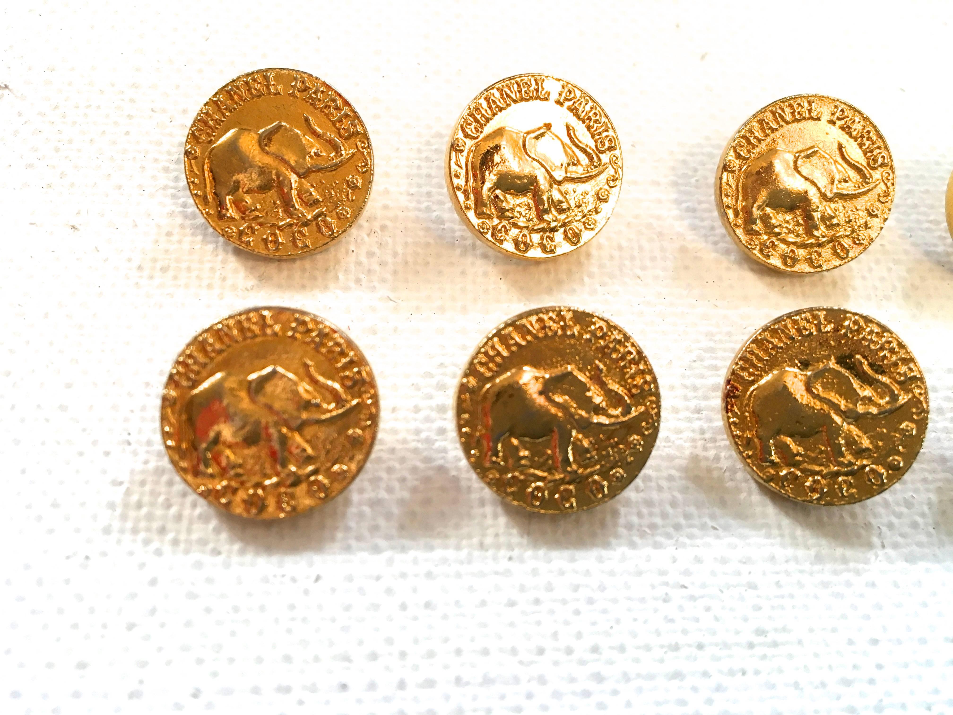 Chanel Buttons - Rare Matching Gold Tone Buttons - 1980's 3