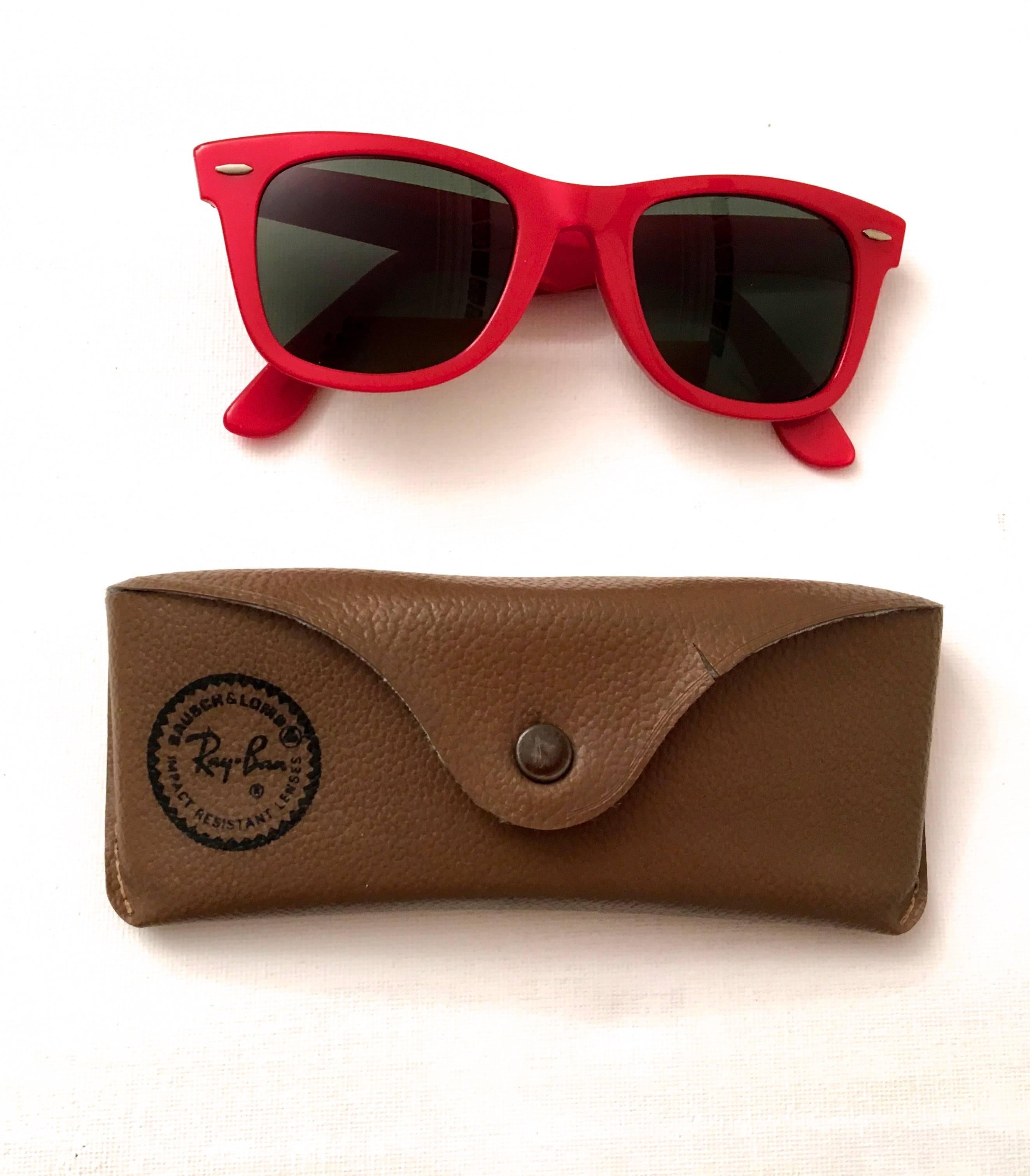 Ray Ban Wayfarer Sunglasses - Red - 1980's - Original - Rare 3