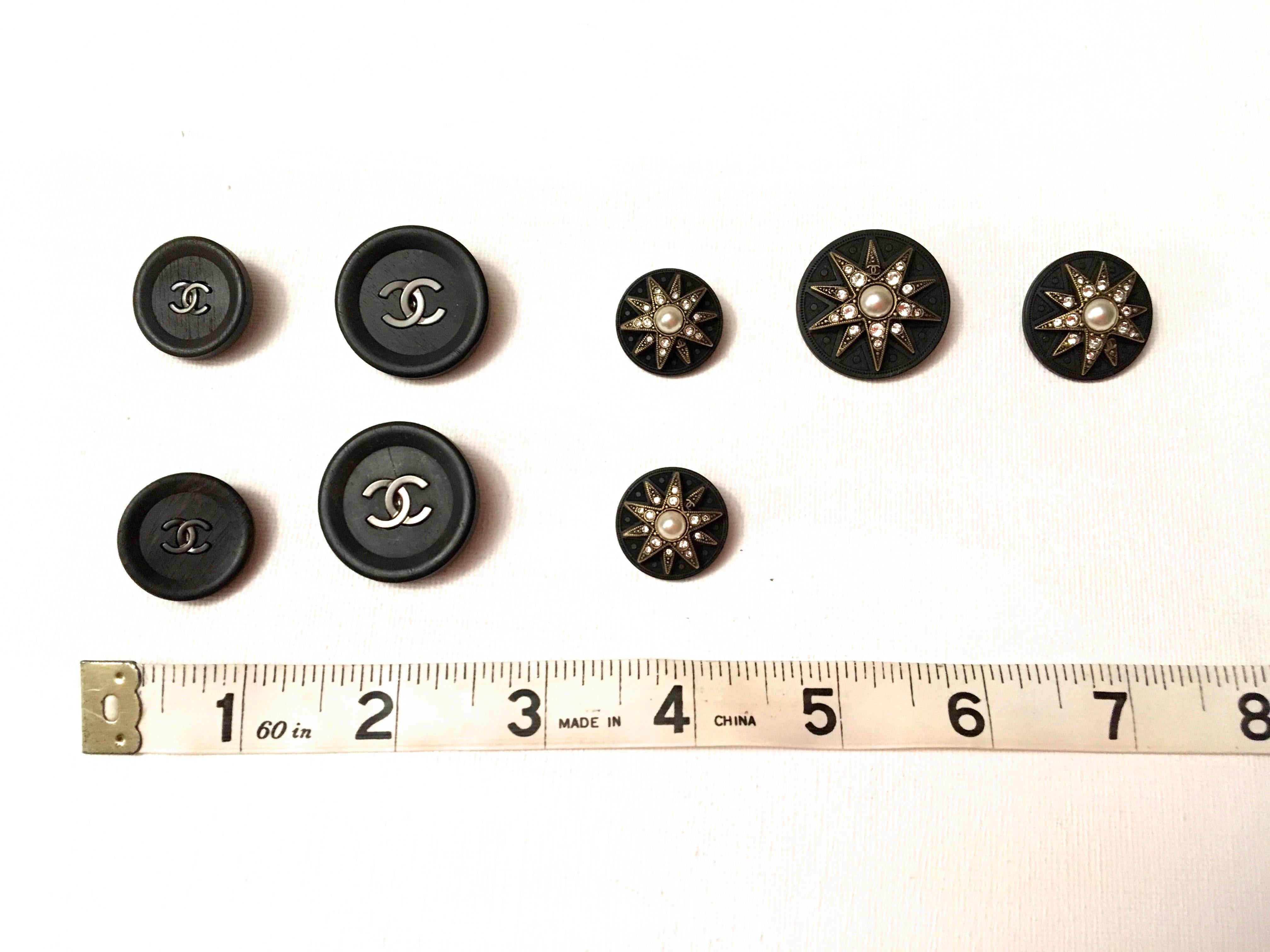  Chanel Button Collection Rare In Excellent Condition For Sale In Boca Raton, FL