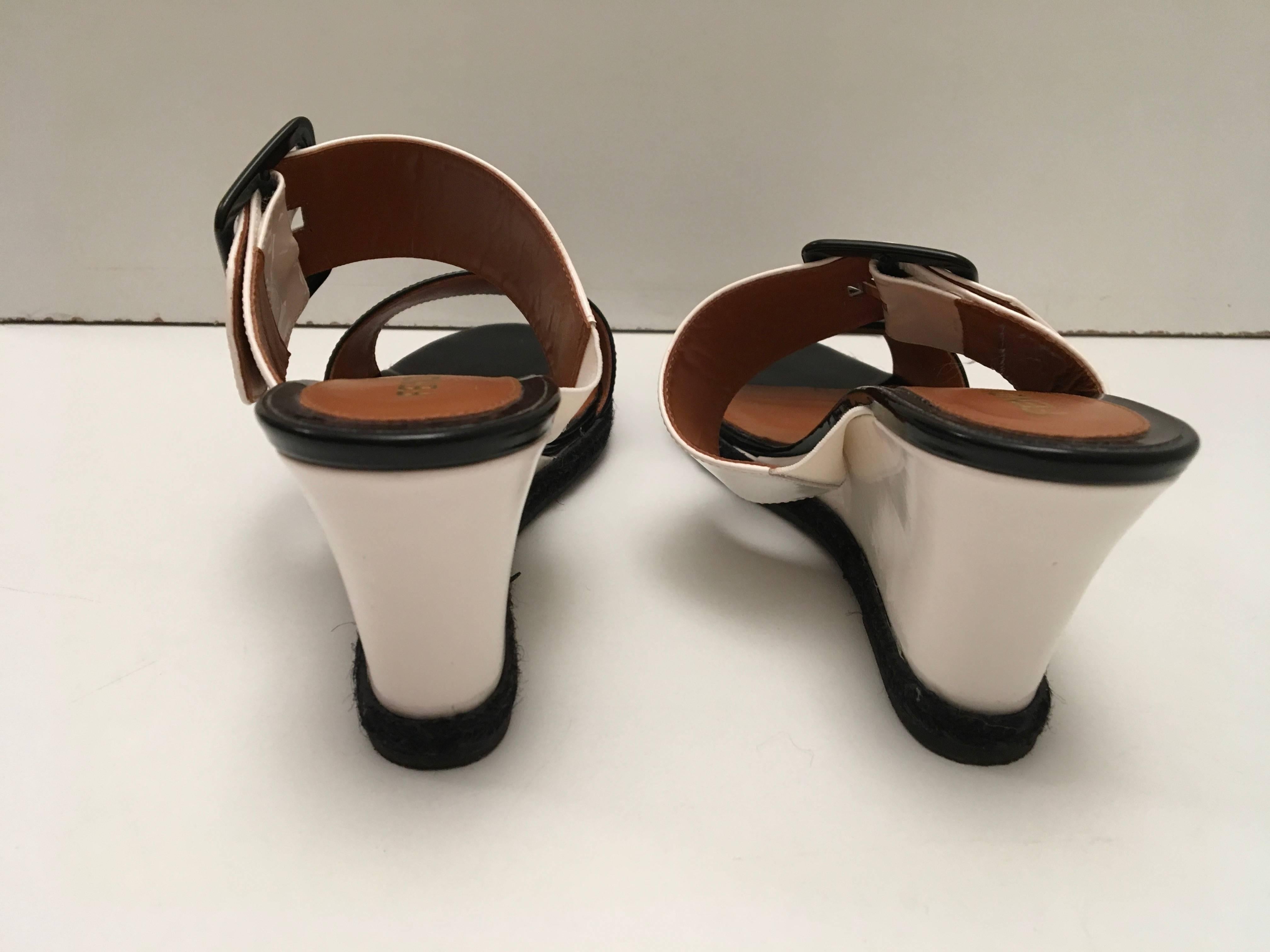 Fendi Patent Leather Wedges - Black and White - Size 37.5 In New Condition For Sale In Boca Raton, FL