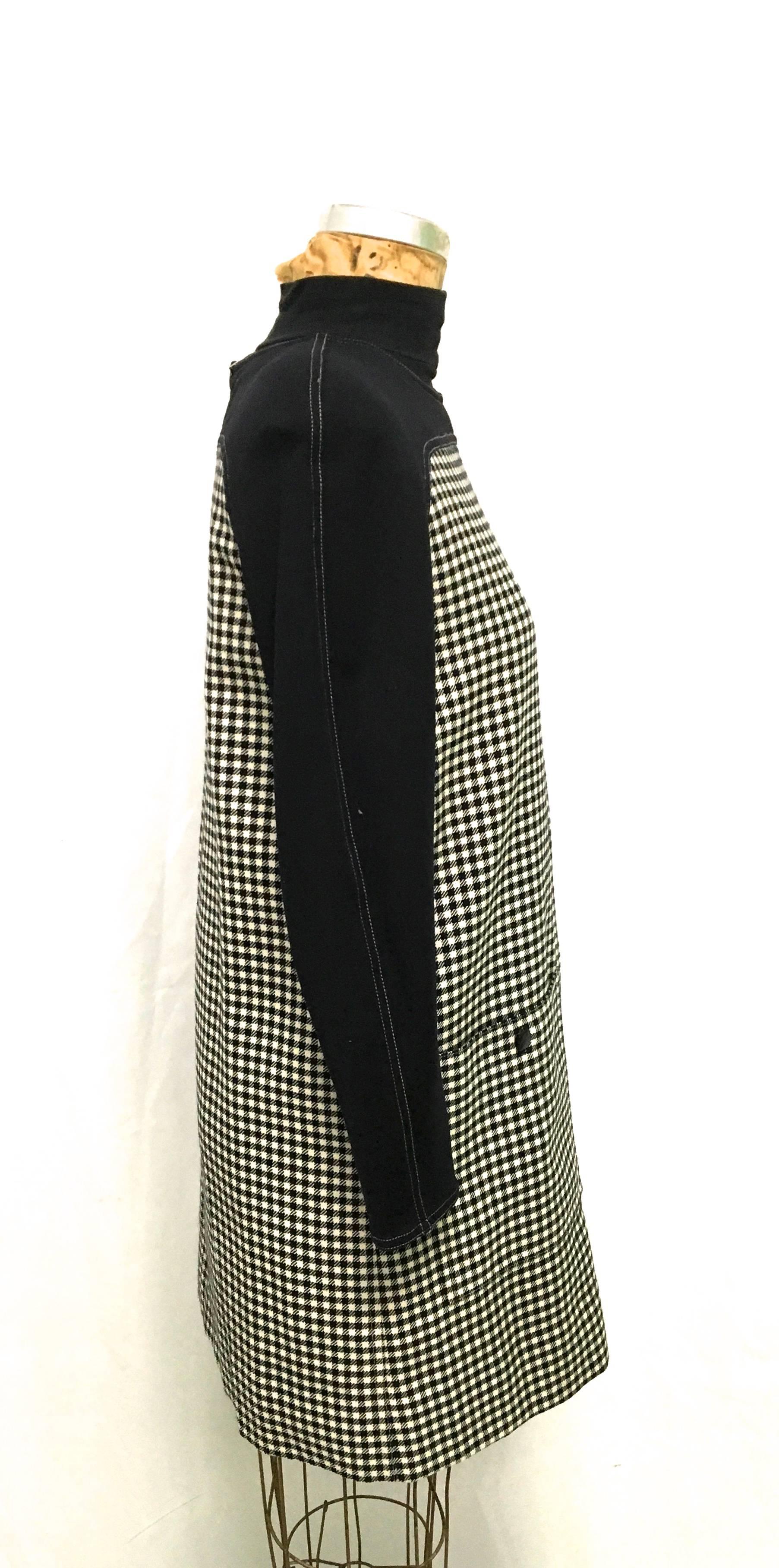 Courreges Dress - Black and White  In Excellent Condition For Sale In Boca Raton, FL