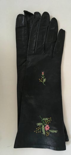 Neue Handschuhe - Ende der 50er Jahre - nie getragen - Handbestickt