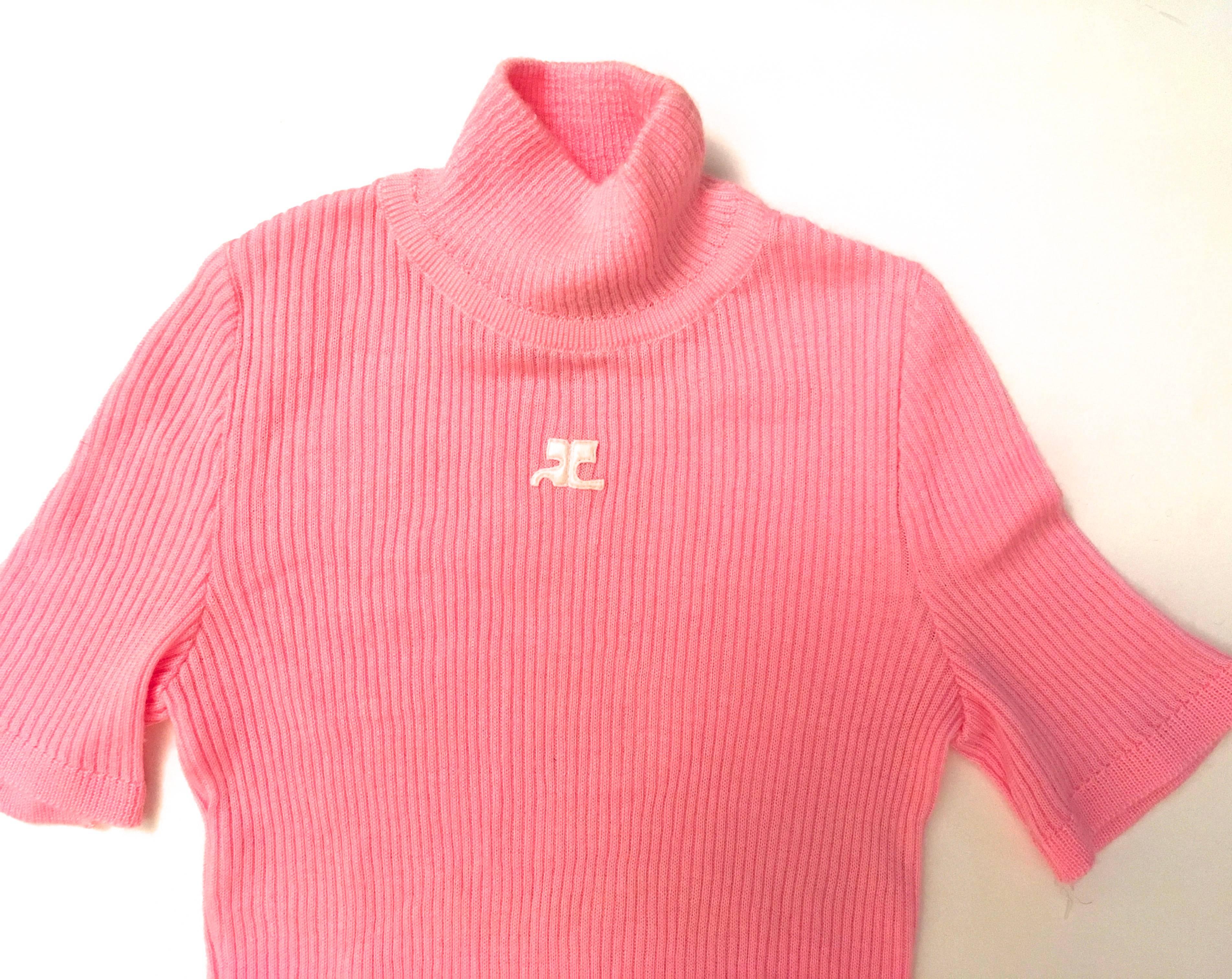 Courreges Sweater - Short Sleeve - Pink - 1970's - Mint Condition For Sale 2