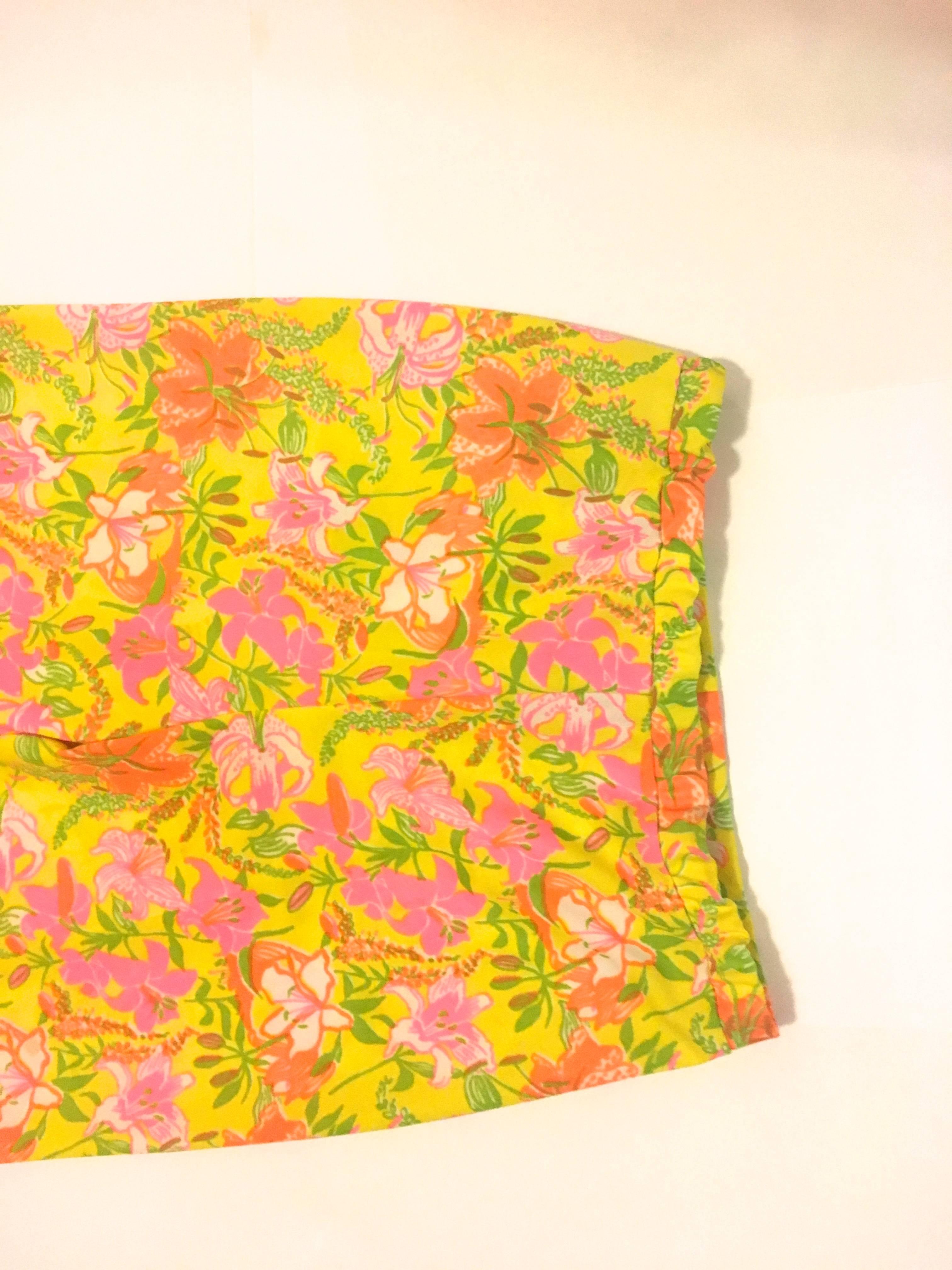 Rare Lilly Pulitzer Pull-up Pants - Late 1960's In Excellent Condition For Sale In Boca Raton, FL