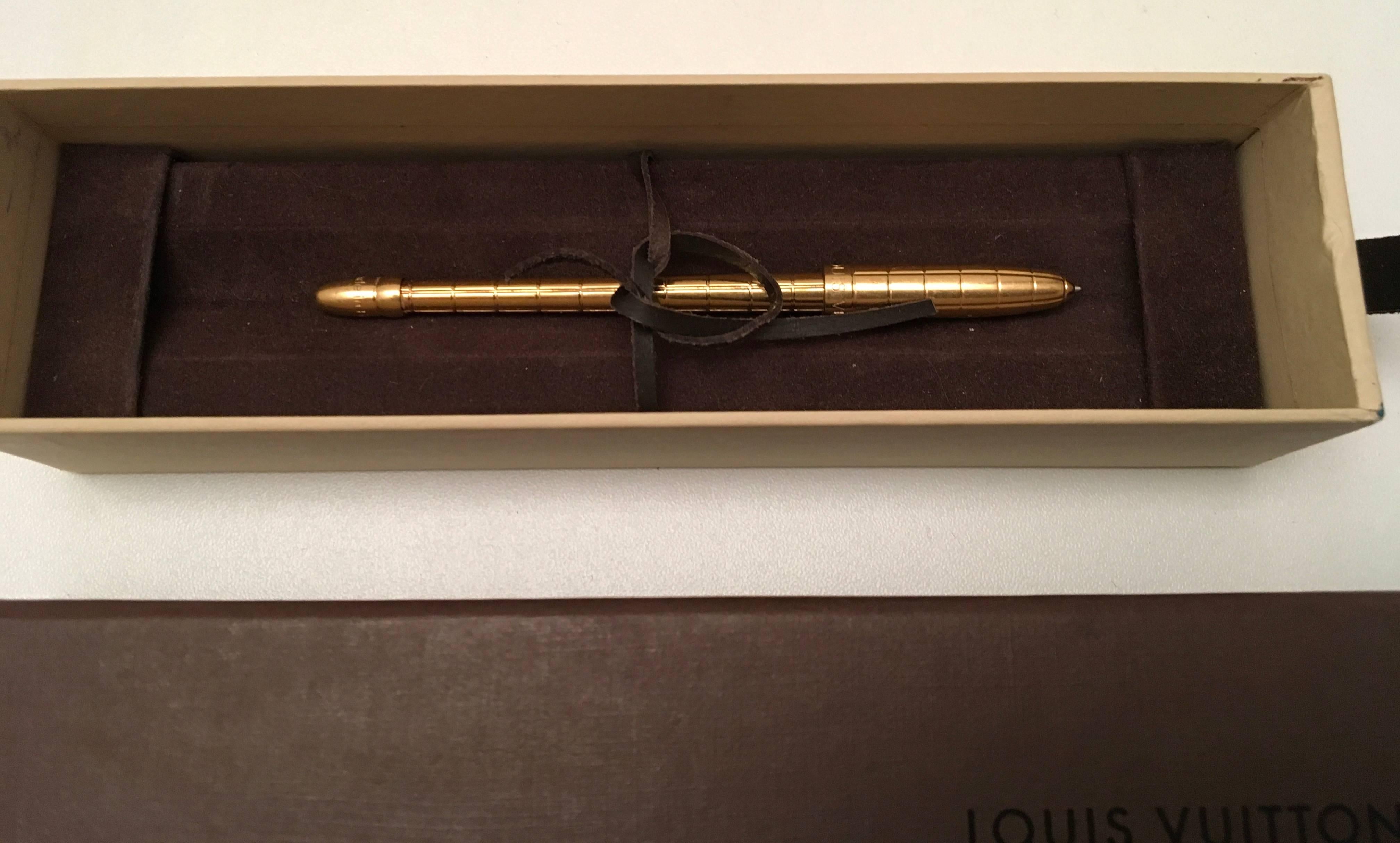 New Louis Vuitton Golden Agenda Ballpoint Pen w/ Refill In New Condition In Boca Raton, FL