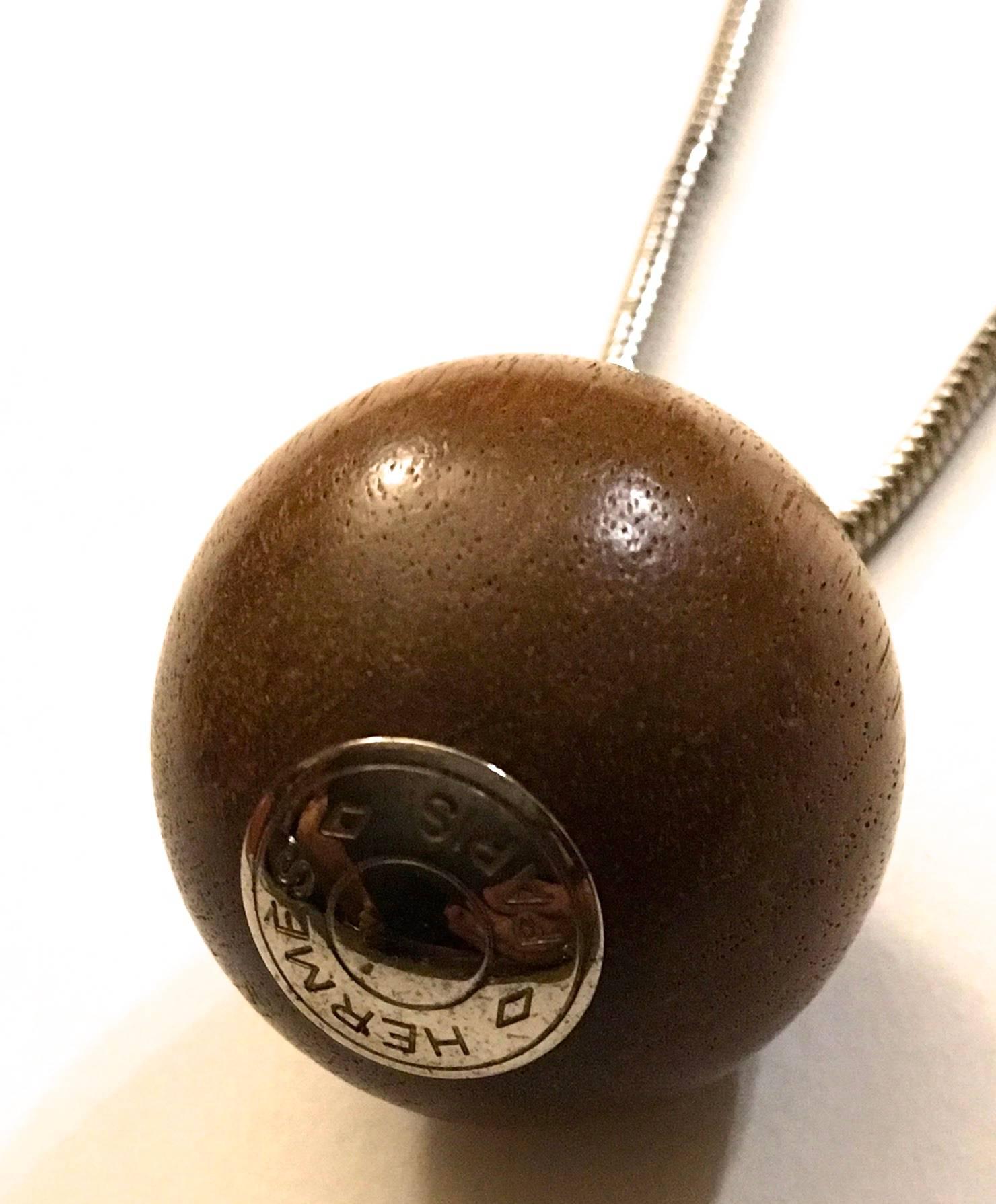 Black Hermes Necklace Silver tone chain wood ball For Sale