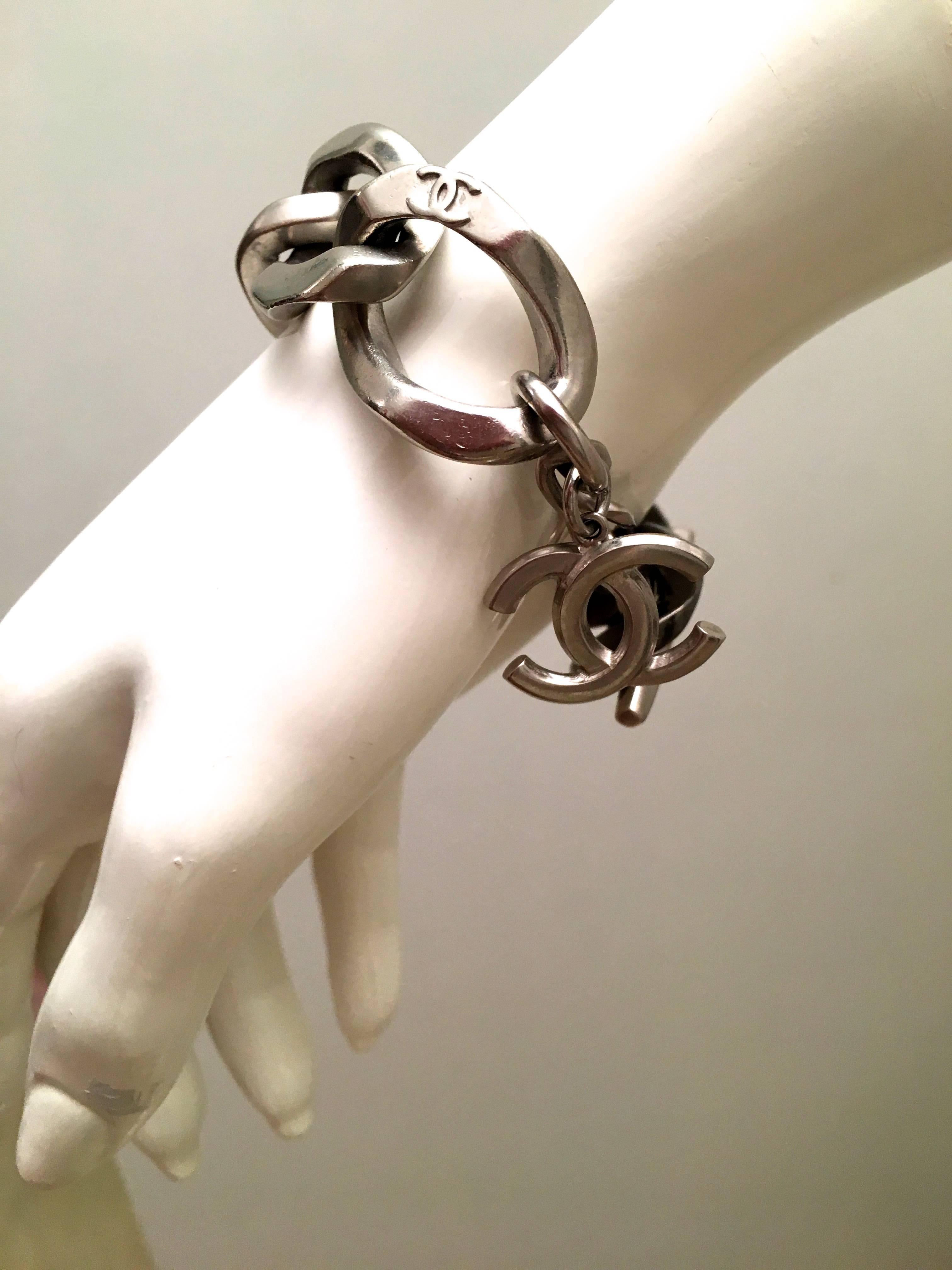 Chanel Large Silver Tone Metal Link Bracelet   2