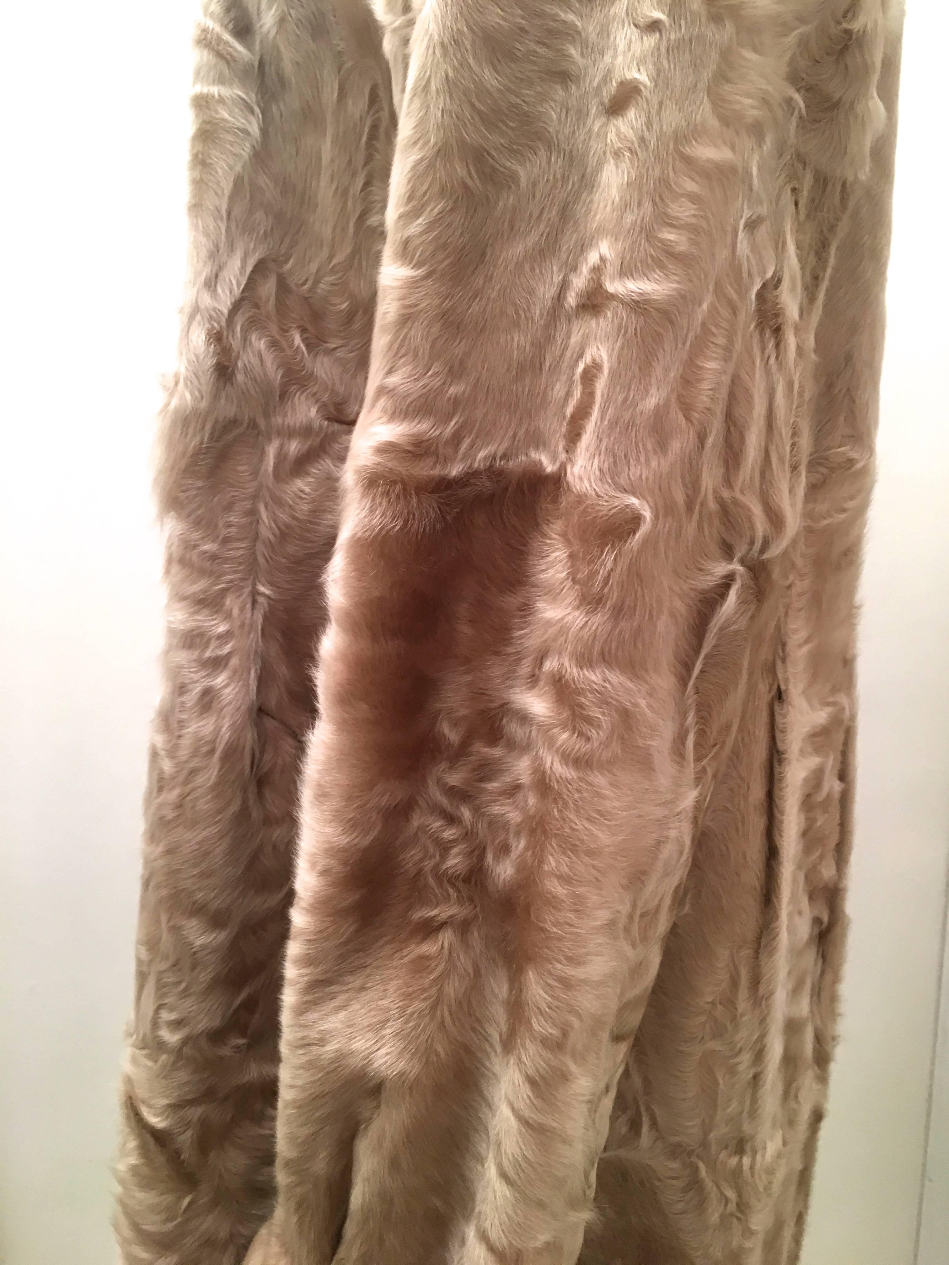 Swakara Lamb Fur Coat Fully Reversible Silk Taffeta Beige In Excellent Condition For Sale In Boca Raton, FL