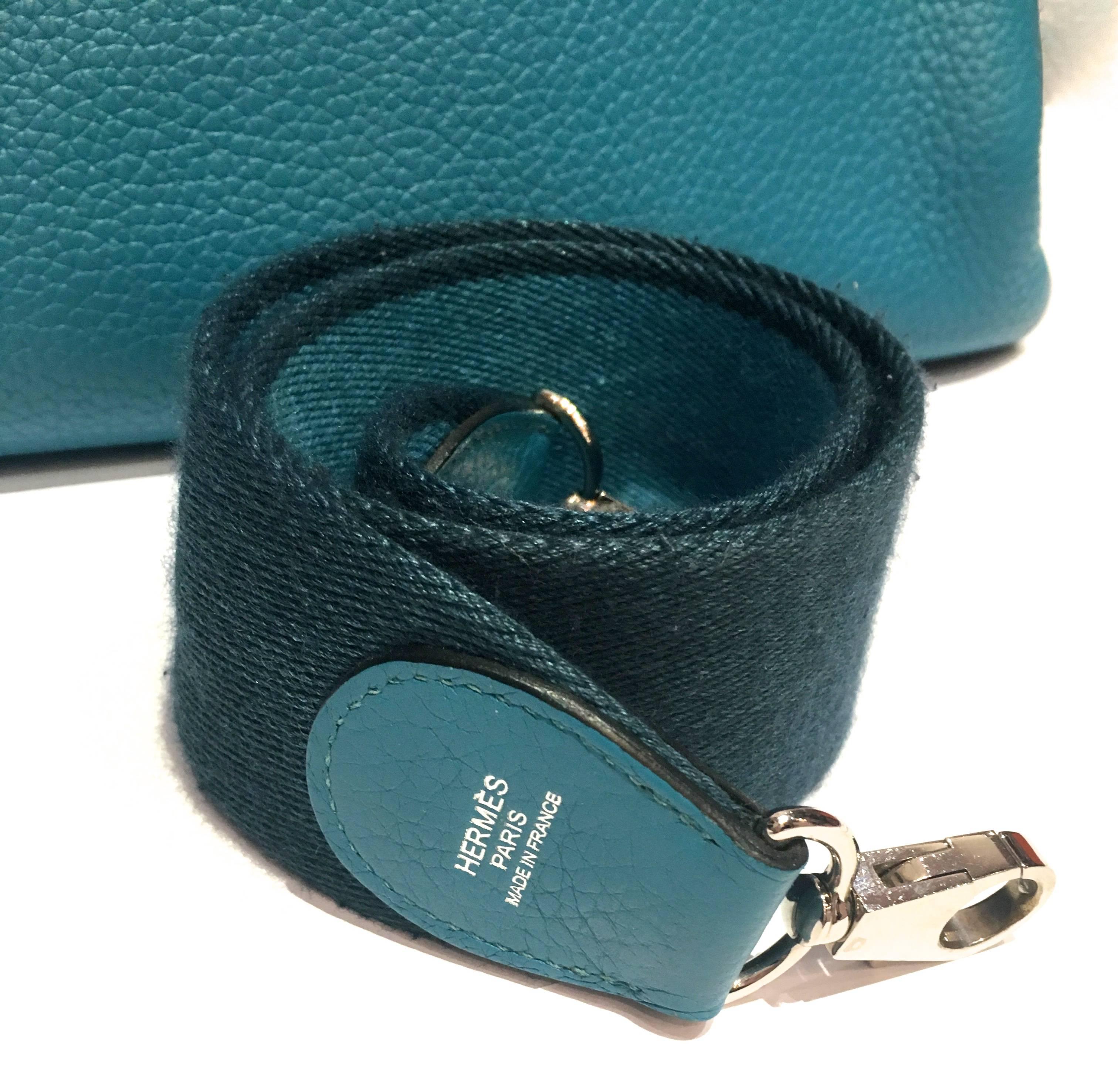 Hermes Kelly - 35 - Turquoise  In Excellent Condition In Boca Raton, FL