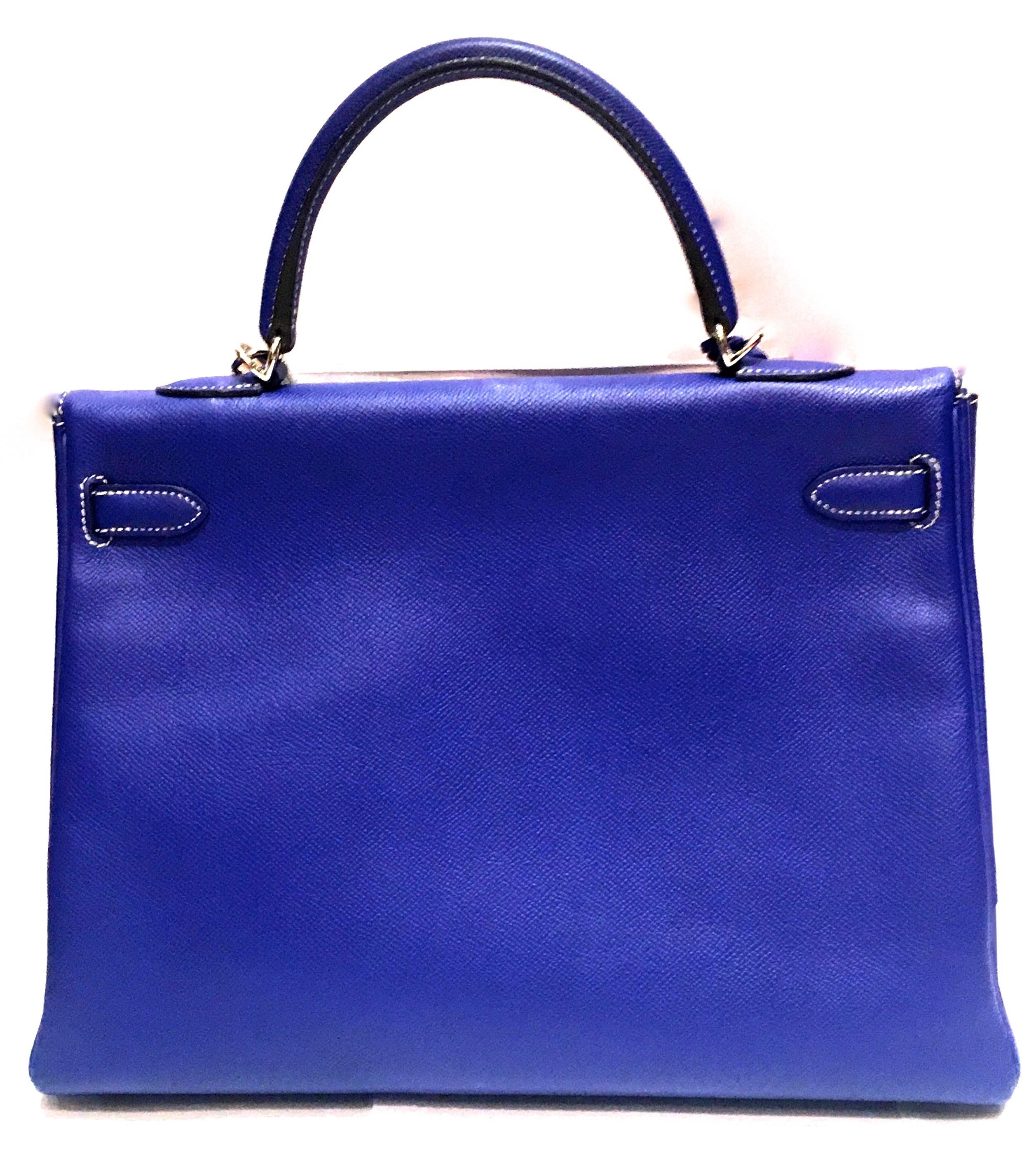 Presented here is a gorgeous handbag from Hermes Paris. This gorgeous handbag is the classic 'Kelly' styling which was made famous because Grace Kelly was known it the style being her favorite. This particular bag is made with epsom style leather on