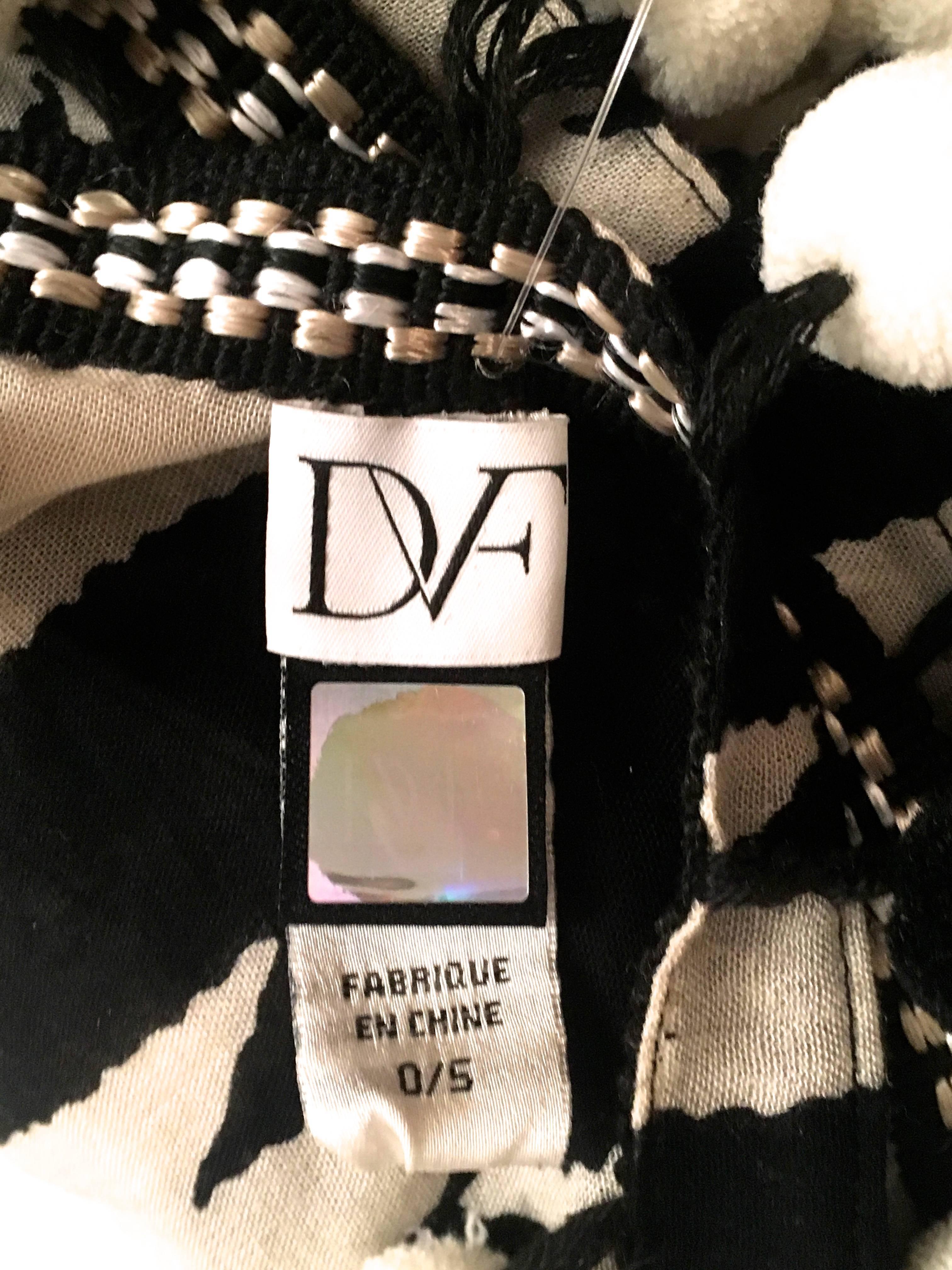 Diane Von Furstenberg Wrap Shawl  For Sale 1