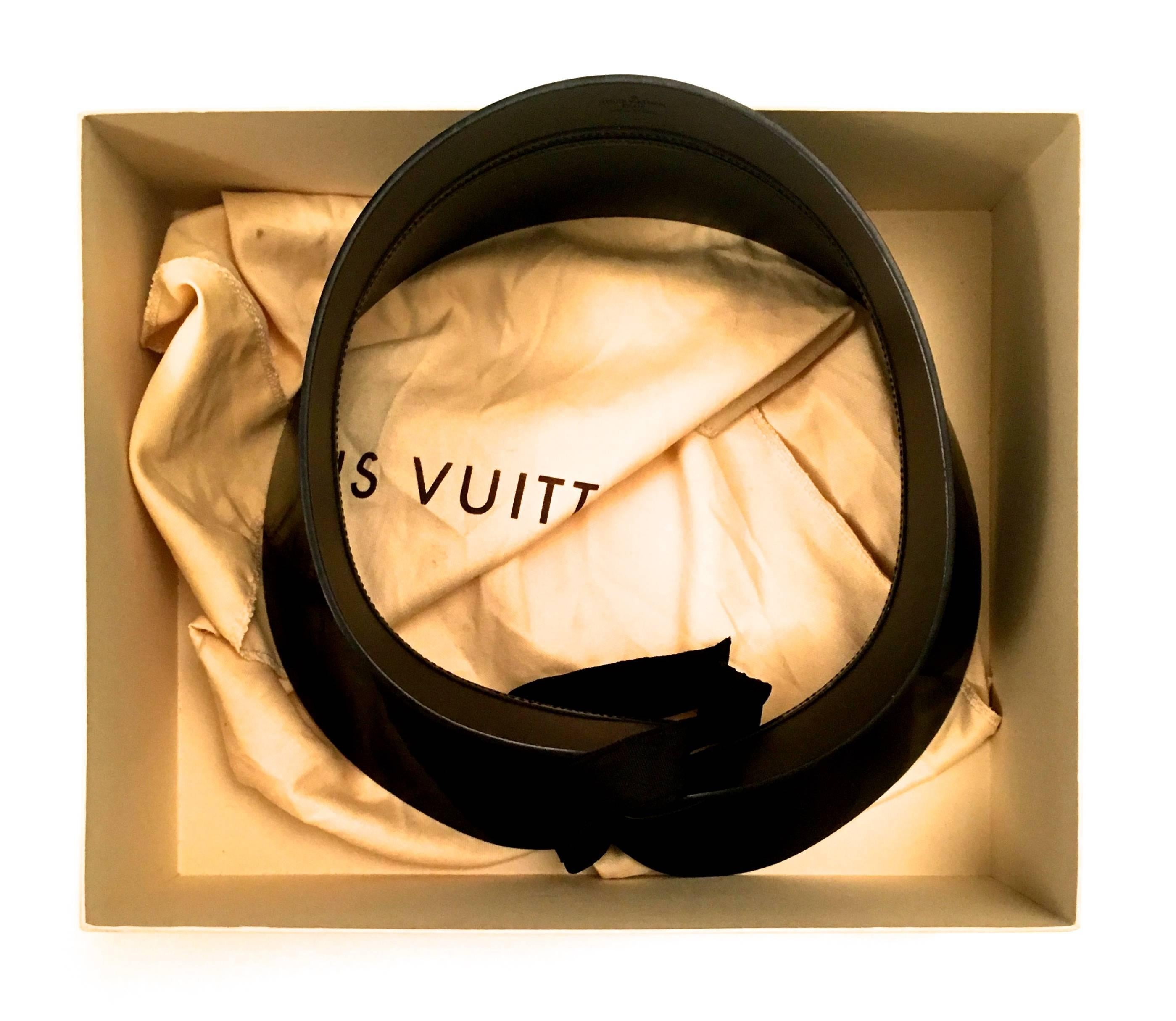 Louis Vuitton Runway  Belt Corset, Fall 2011   Rare  For Sale 3