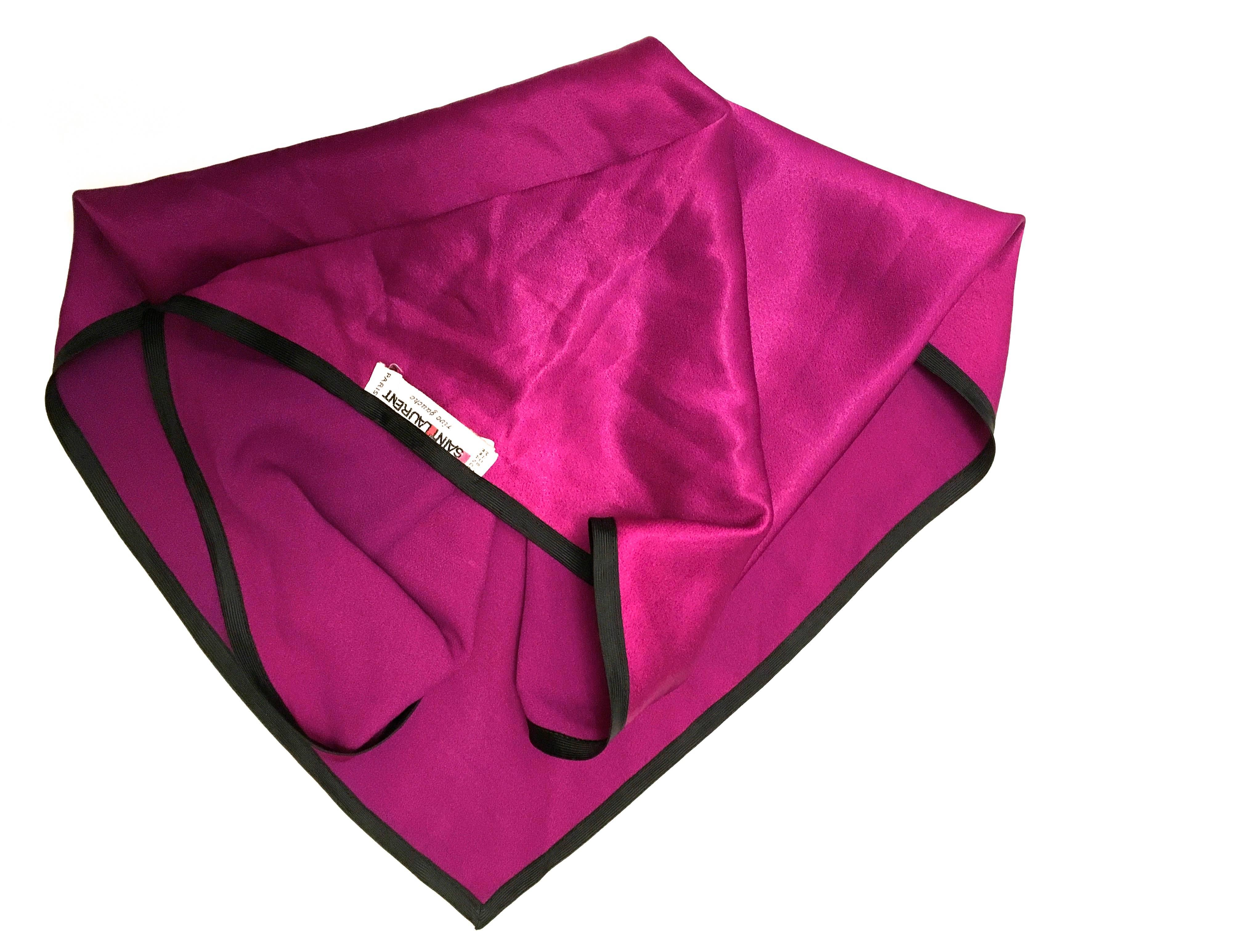 Yves Saint Laurent / YSL silk scarf / shawl vintage For Sale 1