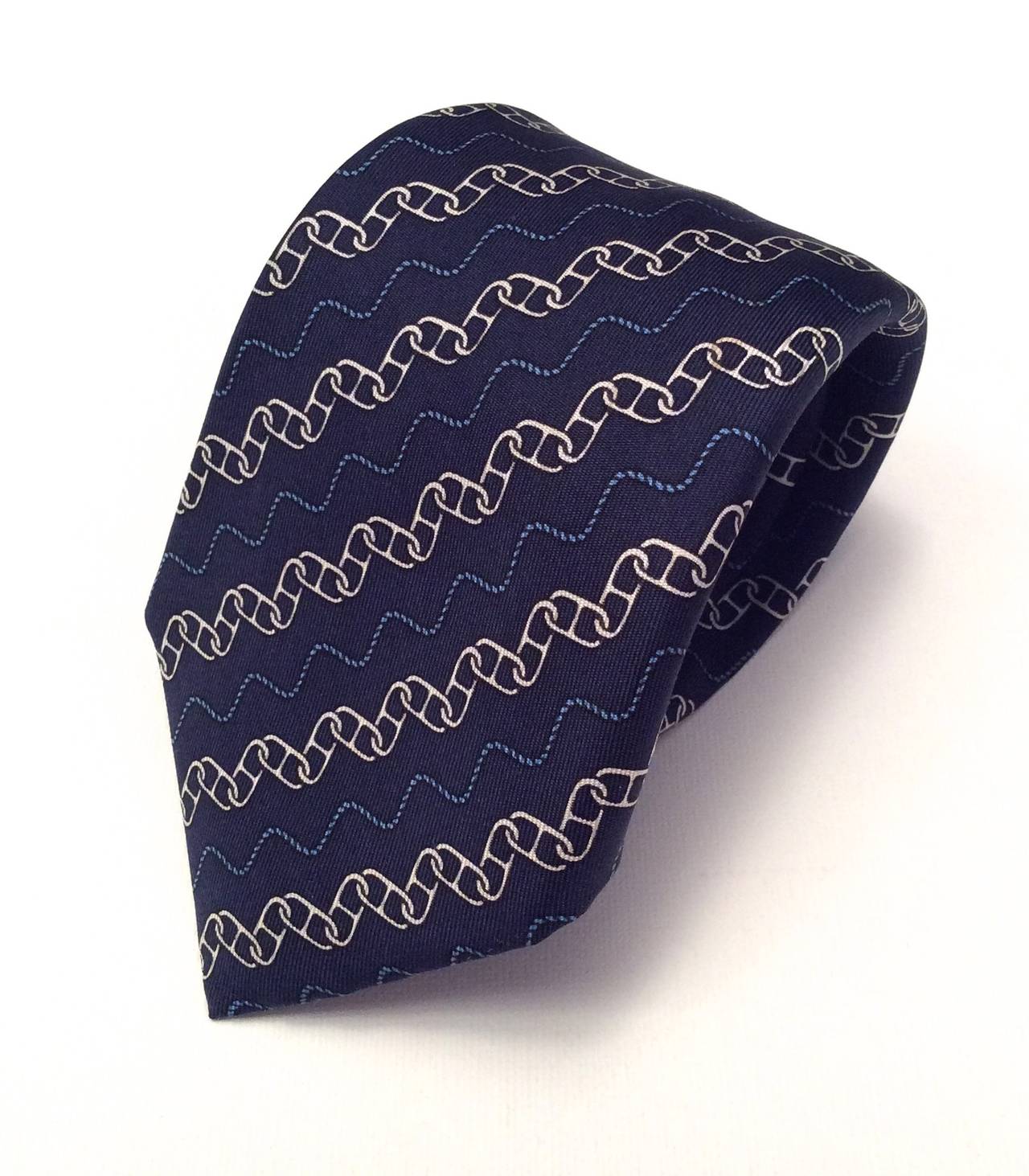 Hermes Silk Necktie In Excellent Condition In Boca Raton, FL