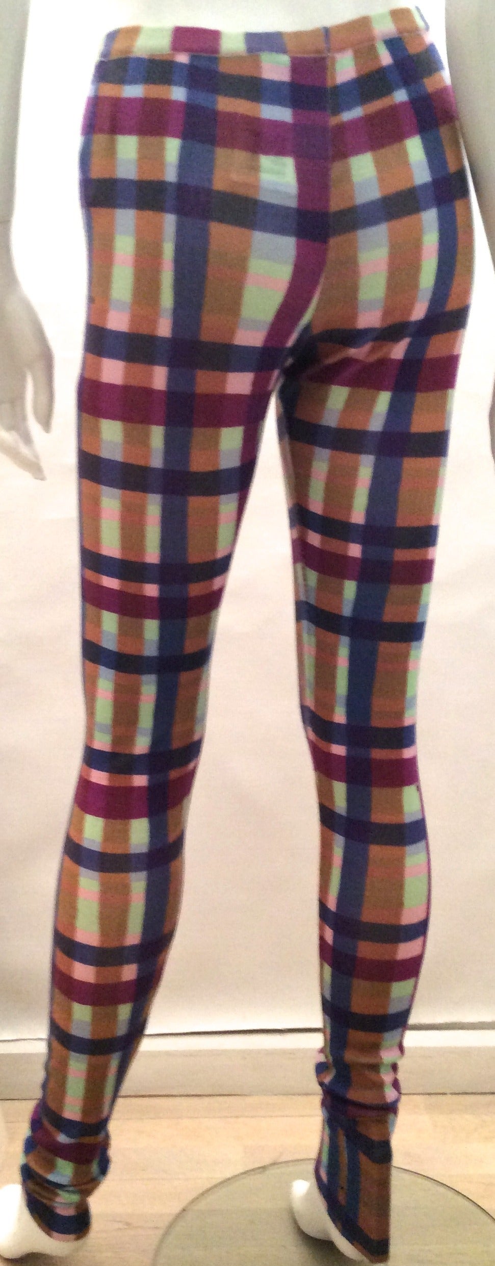 Missoni Stretch Pants / Leggings - Multi-Colored Criss Cross Pattern For  Sale at 1stDibs | multicolored pants