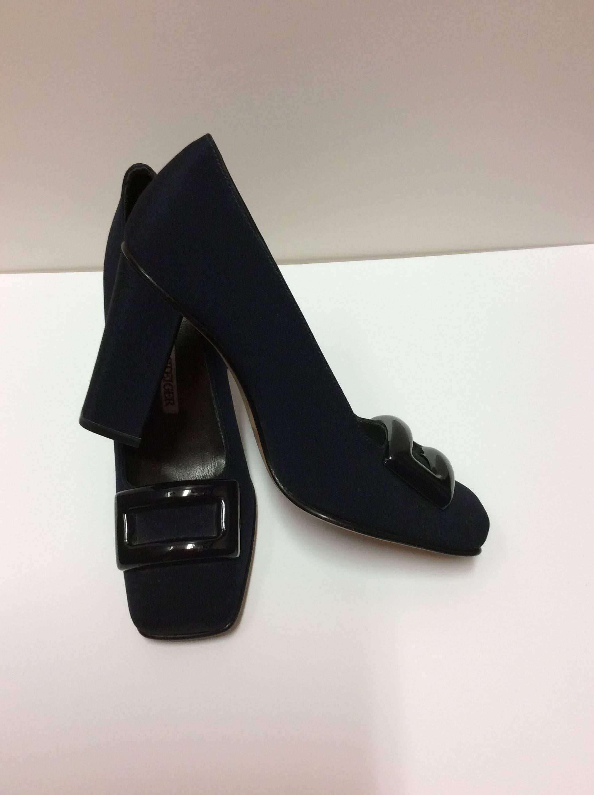 Walter Steiger Vintage 1980's Black Satin Shoes - Size 5 For Sale 4