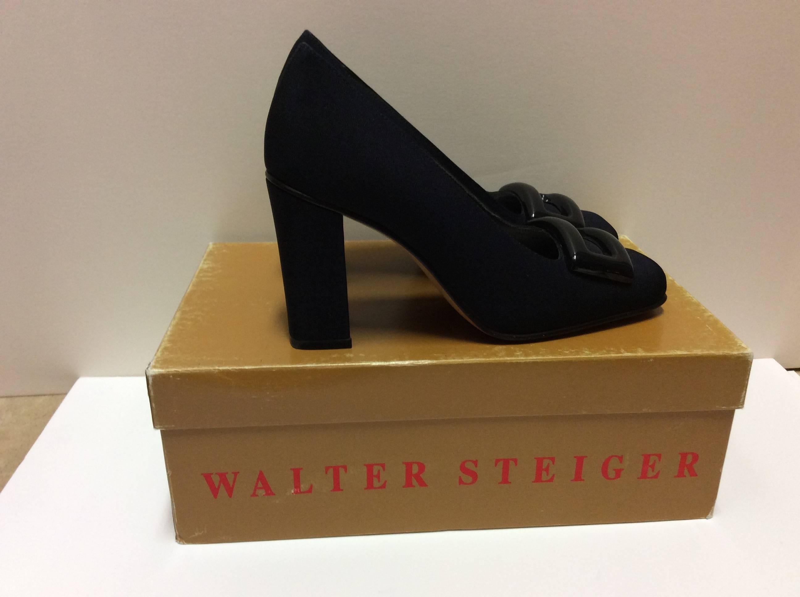 Walter Steiger Vintage 1980's Black Satin Shoes - Size 5 For Sale 1