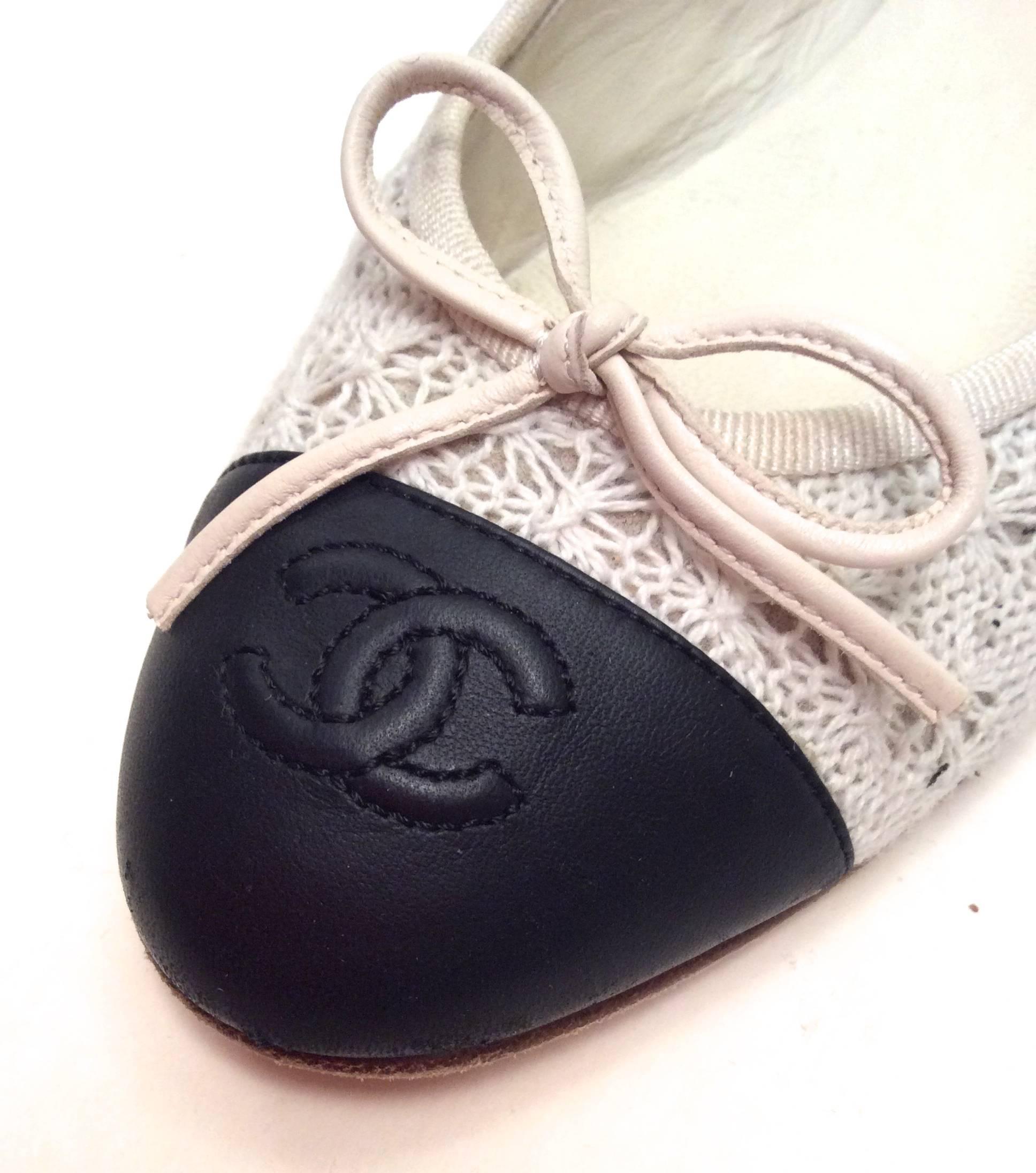 Chanel Ballerina Flats - Size 38  In Excellent Condition In Boca Raton, FL