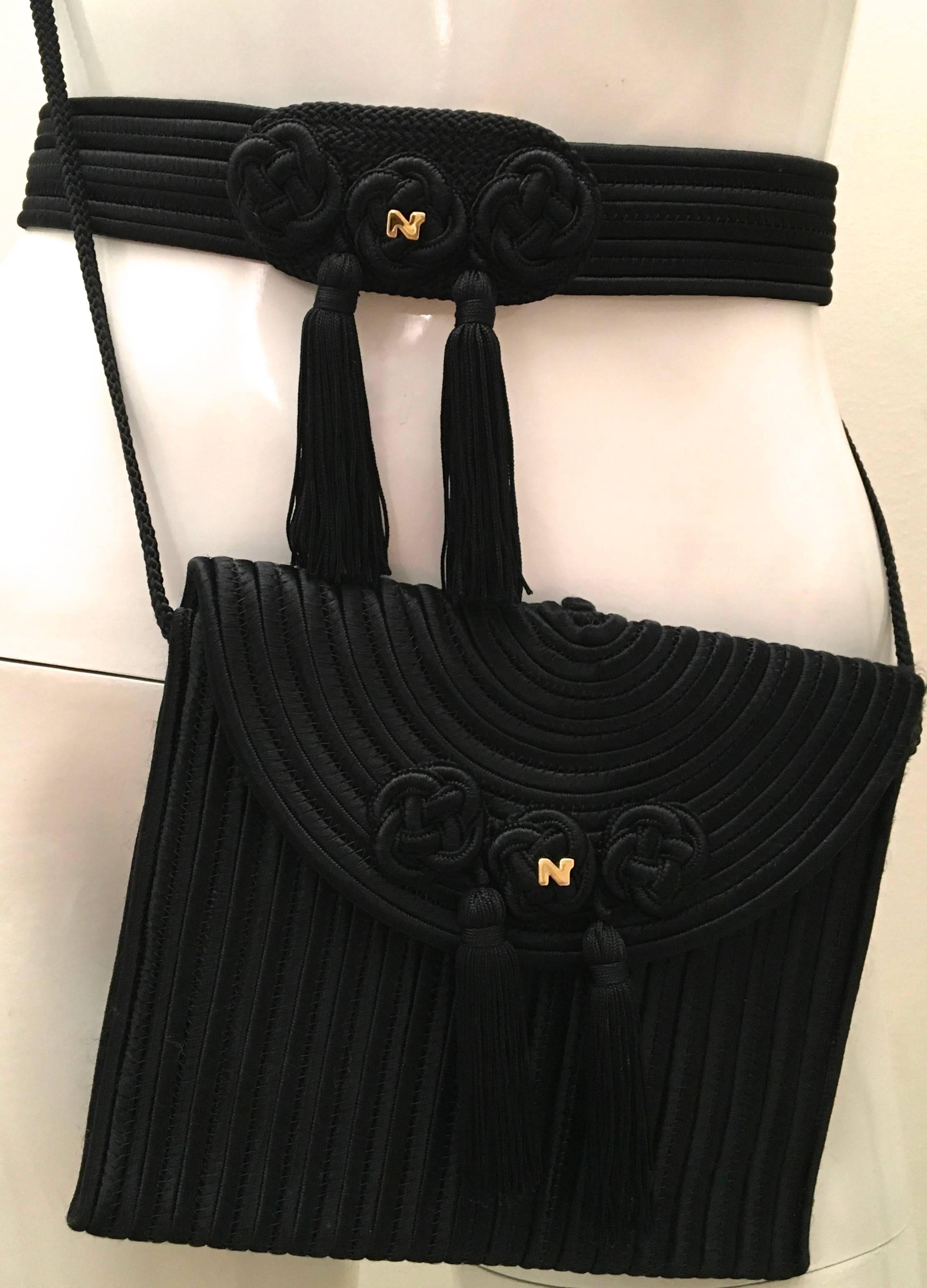 Nina Ricci Purse with Matching Belt - Rare Mint Condition For Sale 4