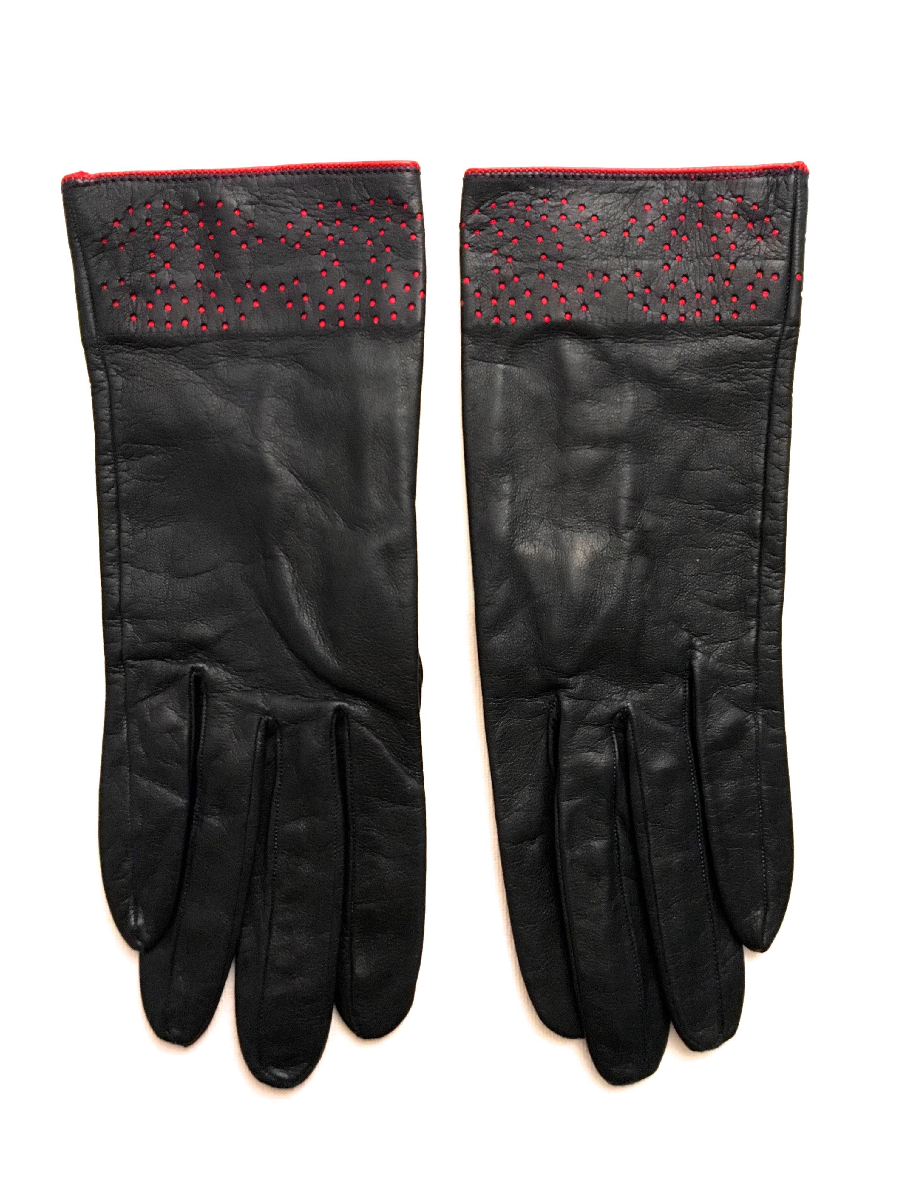 Chanel Leather Gloves For Sale 2