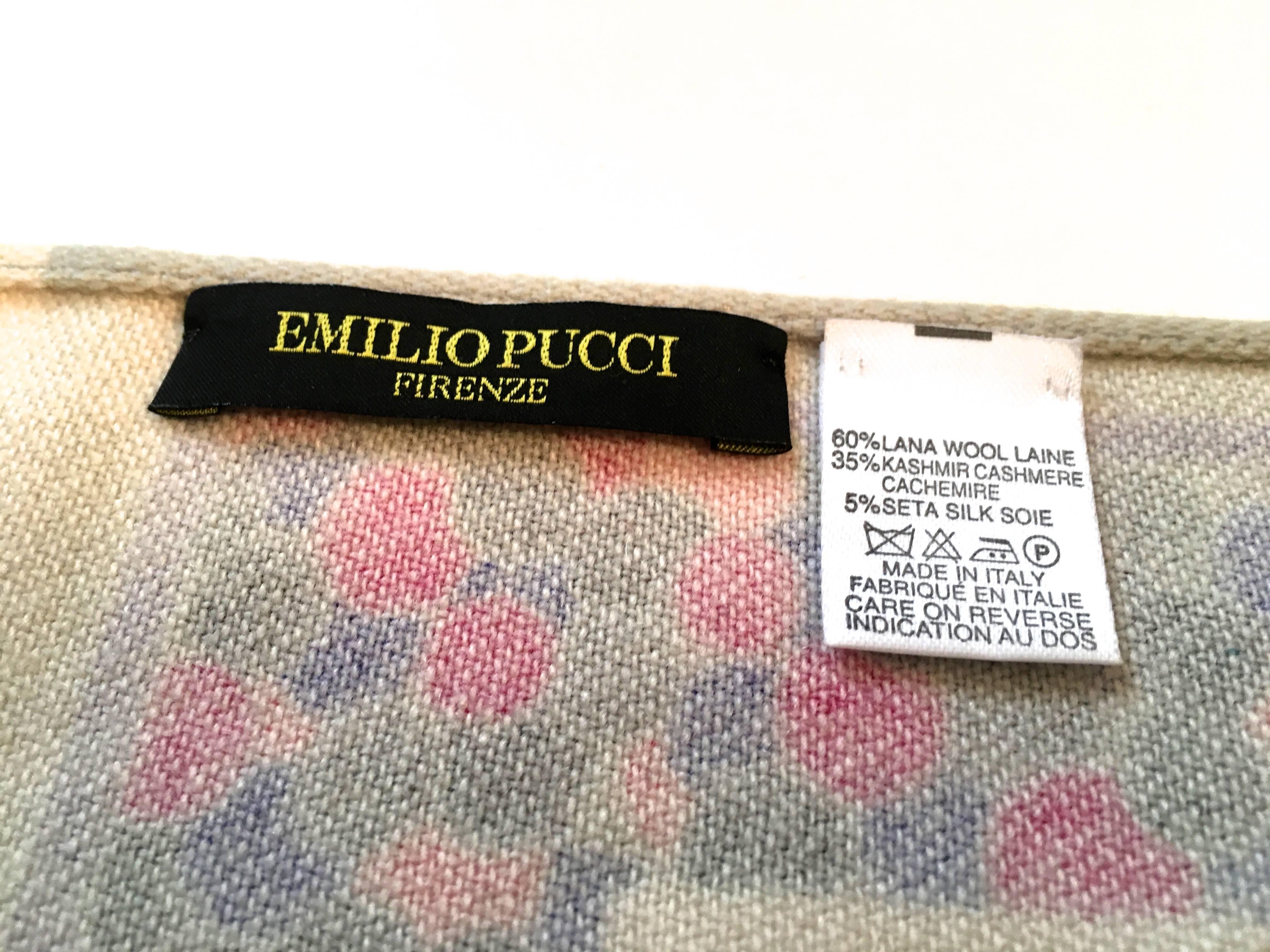 Emilio Pucci Scarf - Wool / Cashmere / Silk For Sale 4