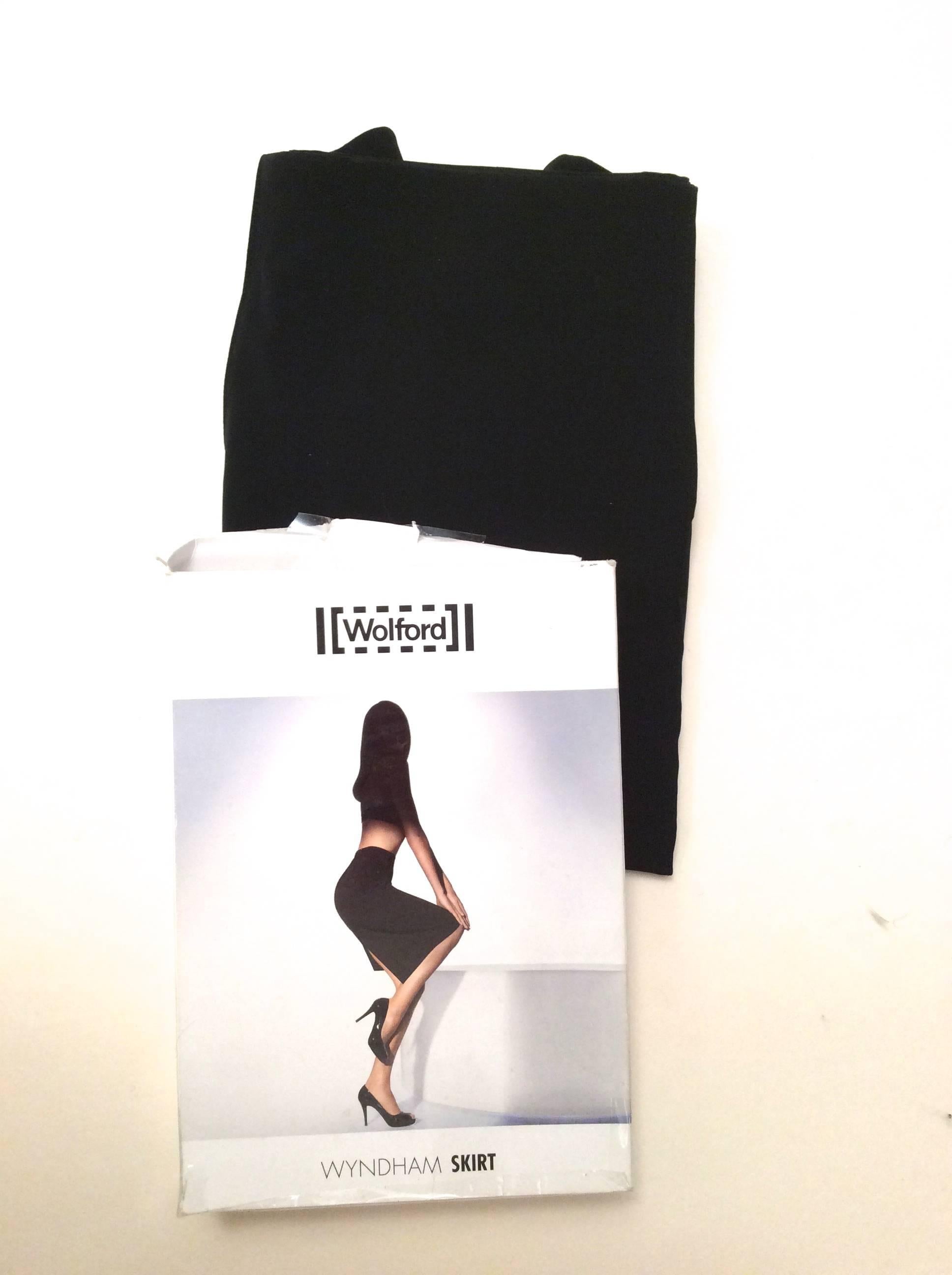 New Black Wolford Size 36 or 42 Skirt For Sale 1