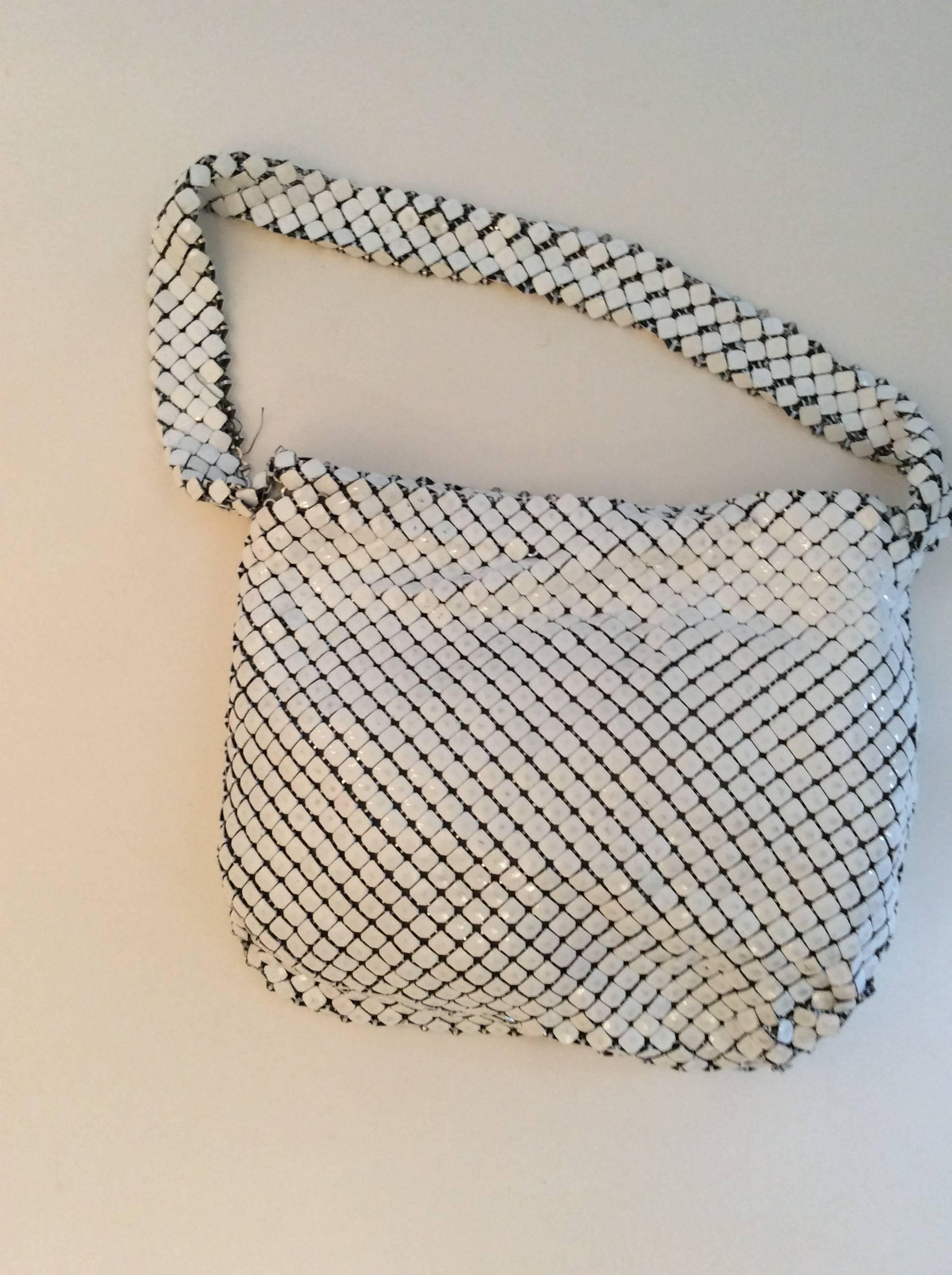 Rare Bottega Veneta Late 1960's Purse  In Excellent Condition For Sale In Boca Raton, FL